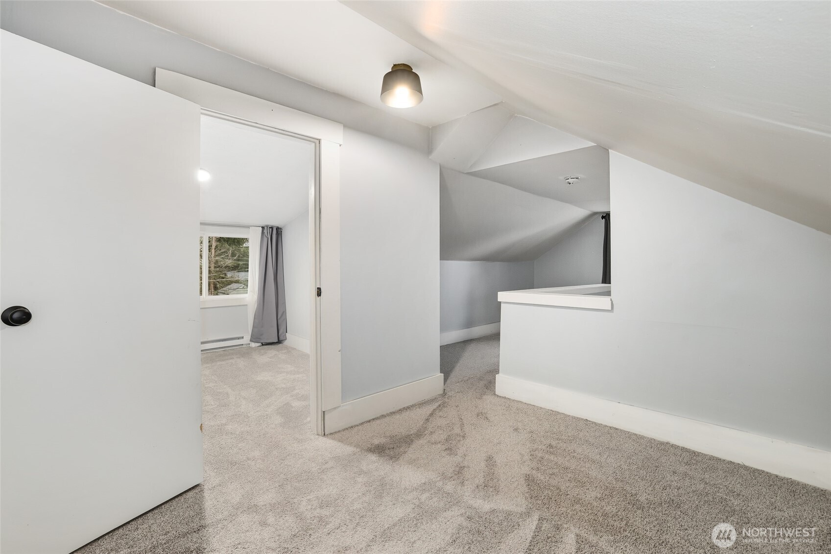 709 N Puget Sound Avenue