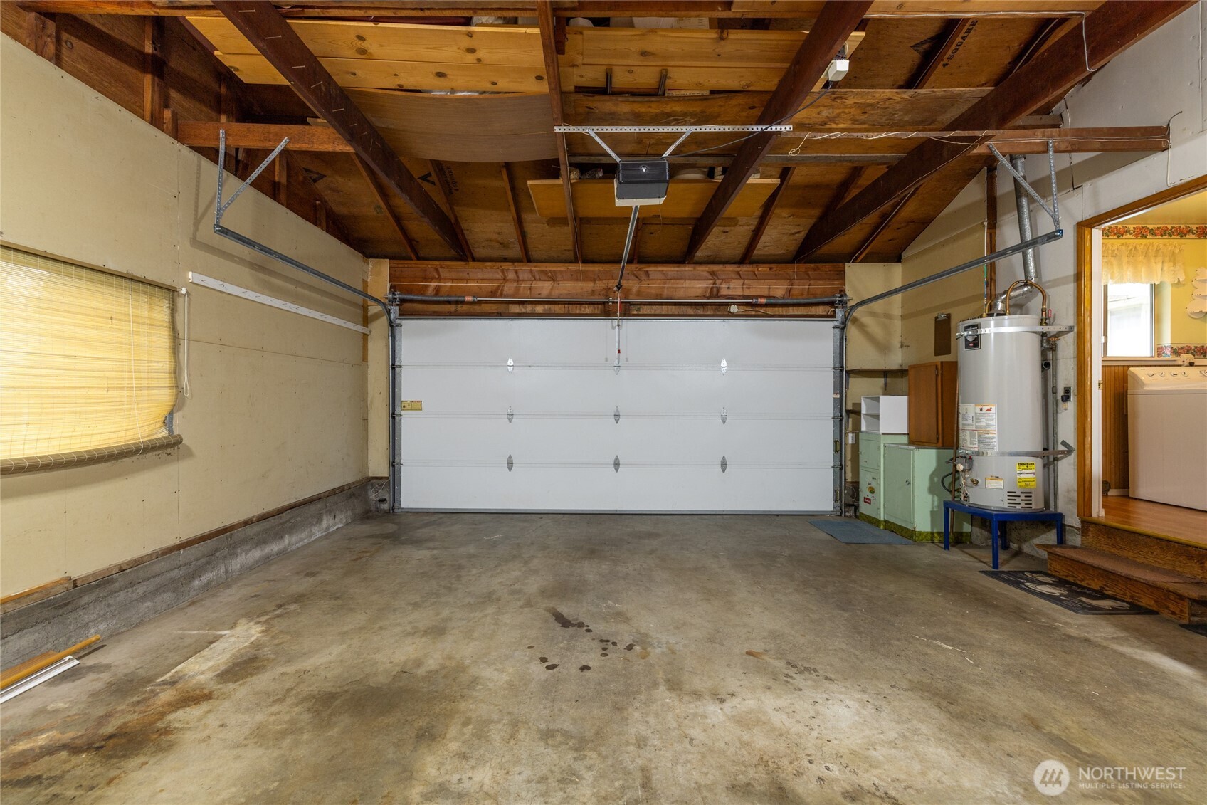 10916 Lundstrom Drive SW