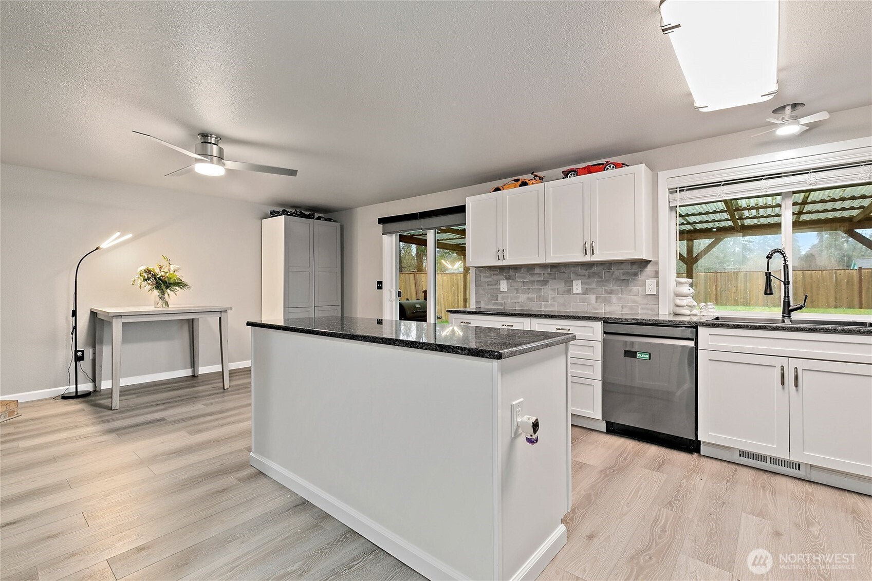 13713 2nd Avenue Ct E