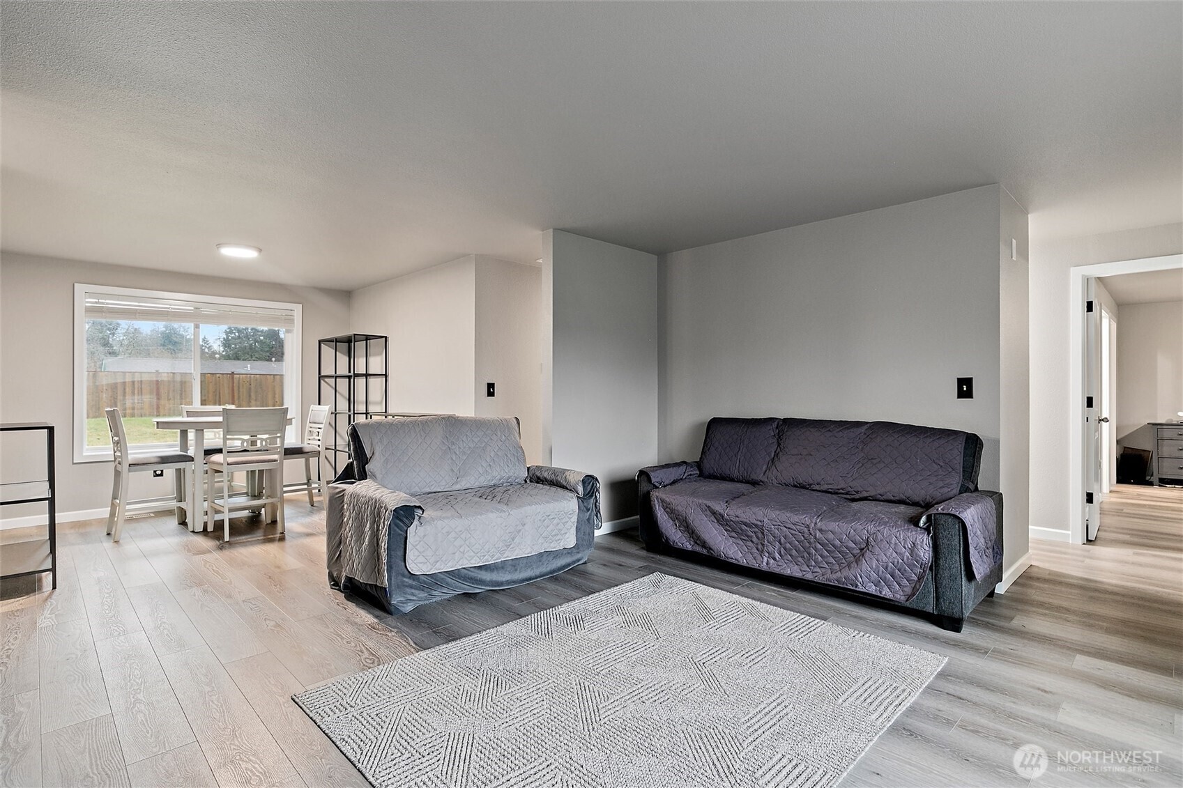 13713 2nd Avenue Ct E