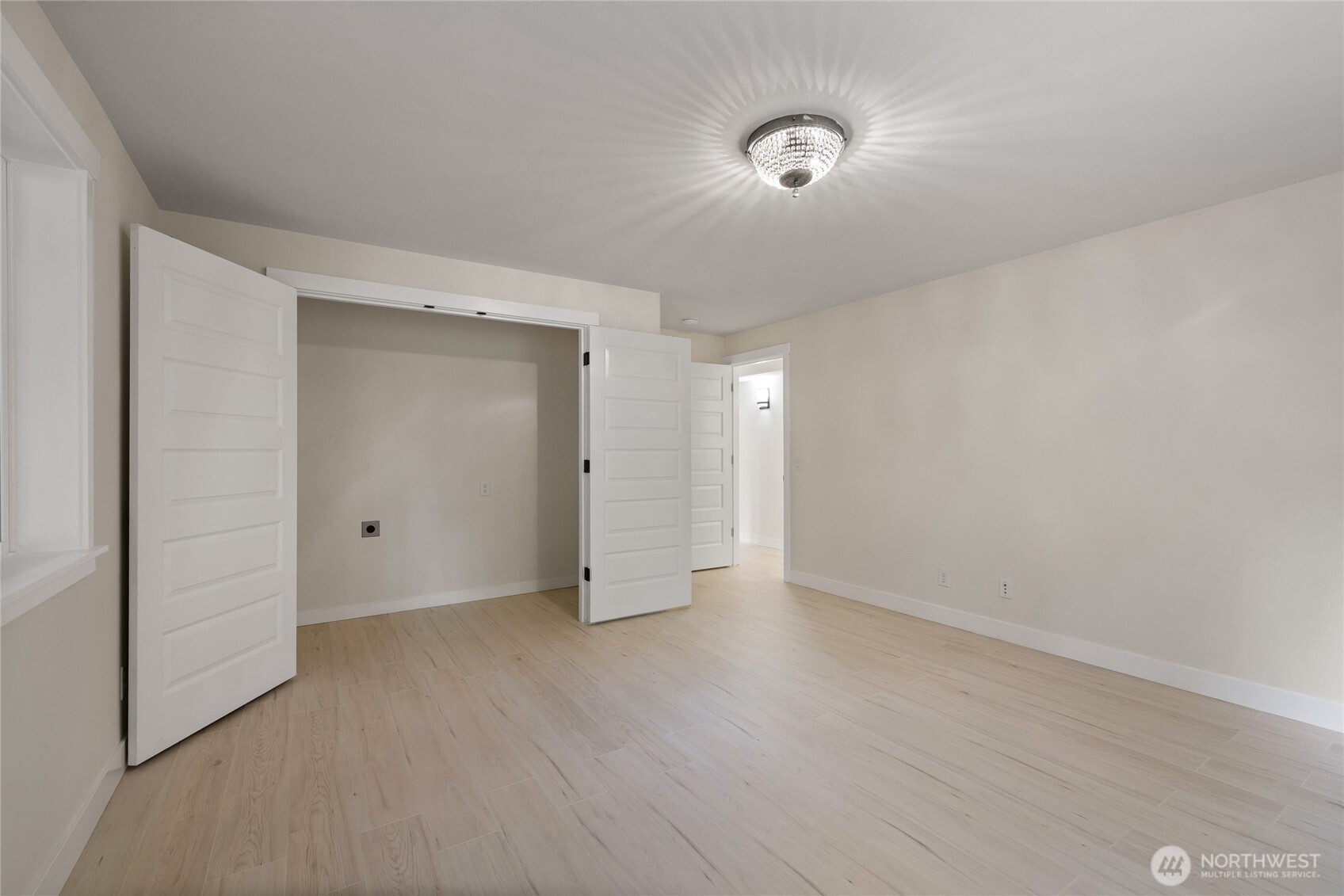 12106 109th Street NW