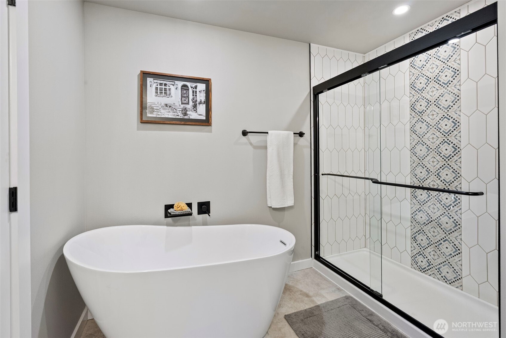 9921 148th Avenue NW