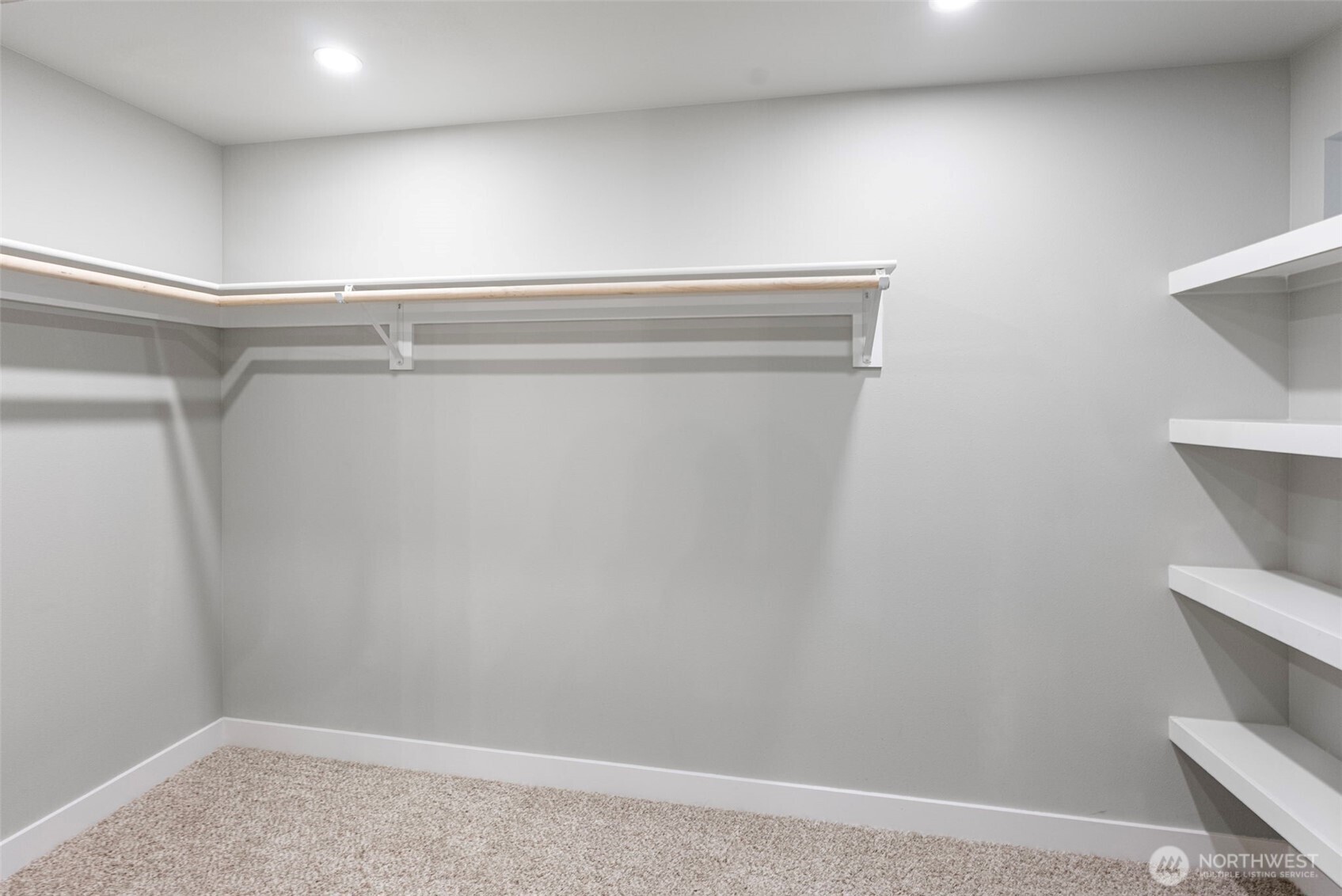 9921 148th Avenue NW