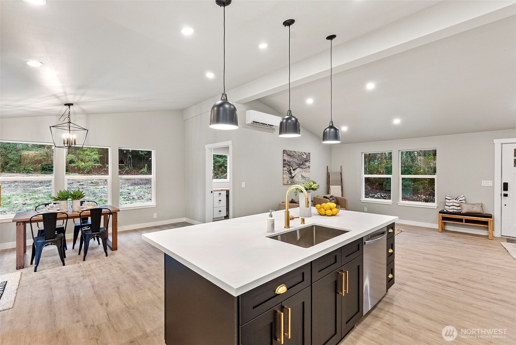 9921 148th Avenue NW