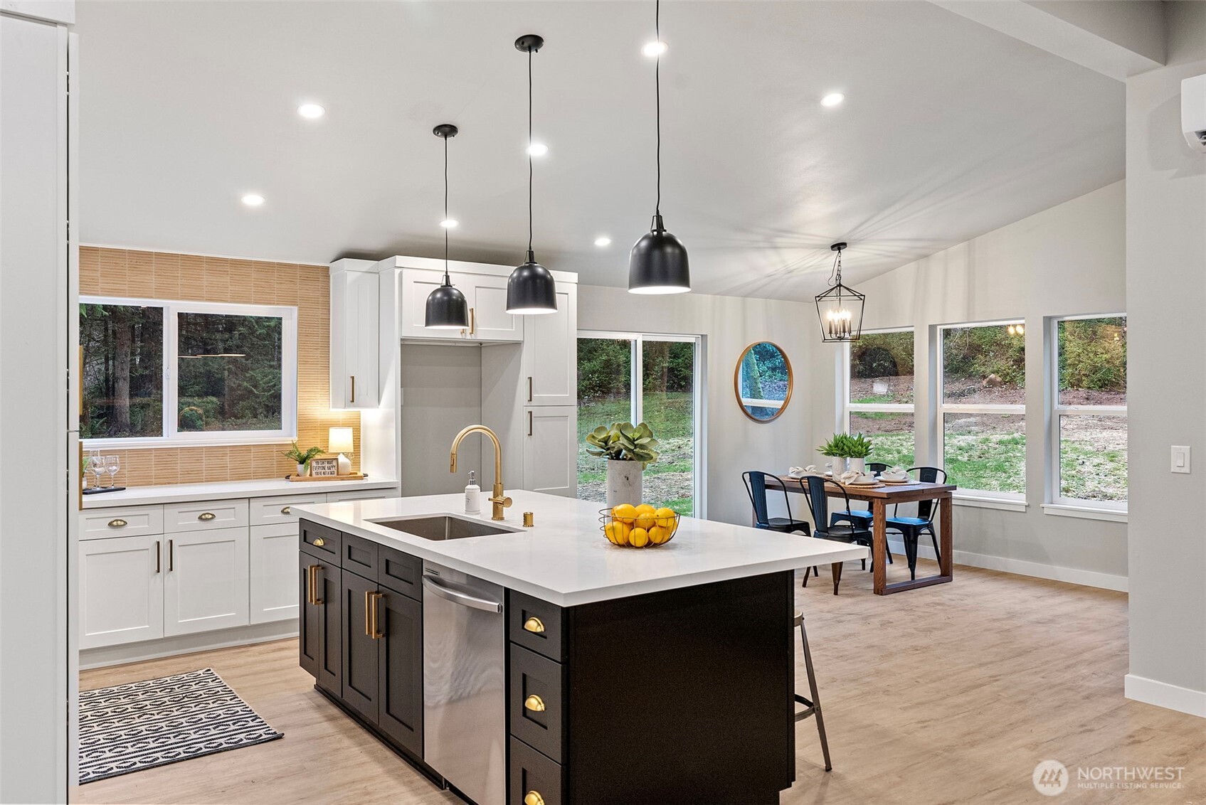 9921 148th Avenue NW