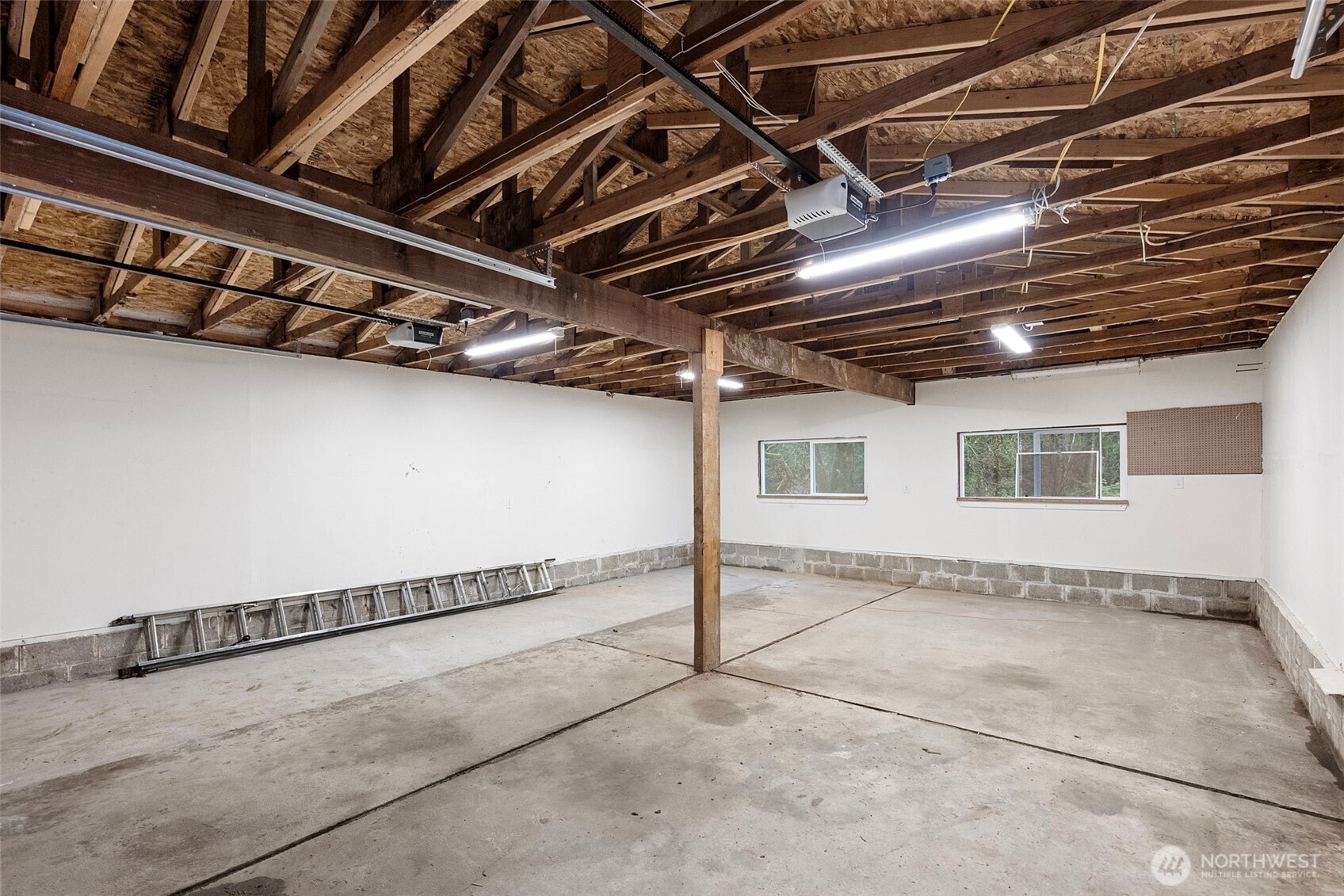 9921 148th Avenue NW