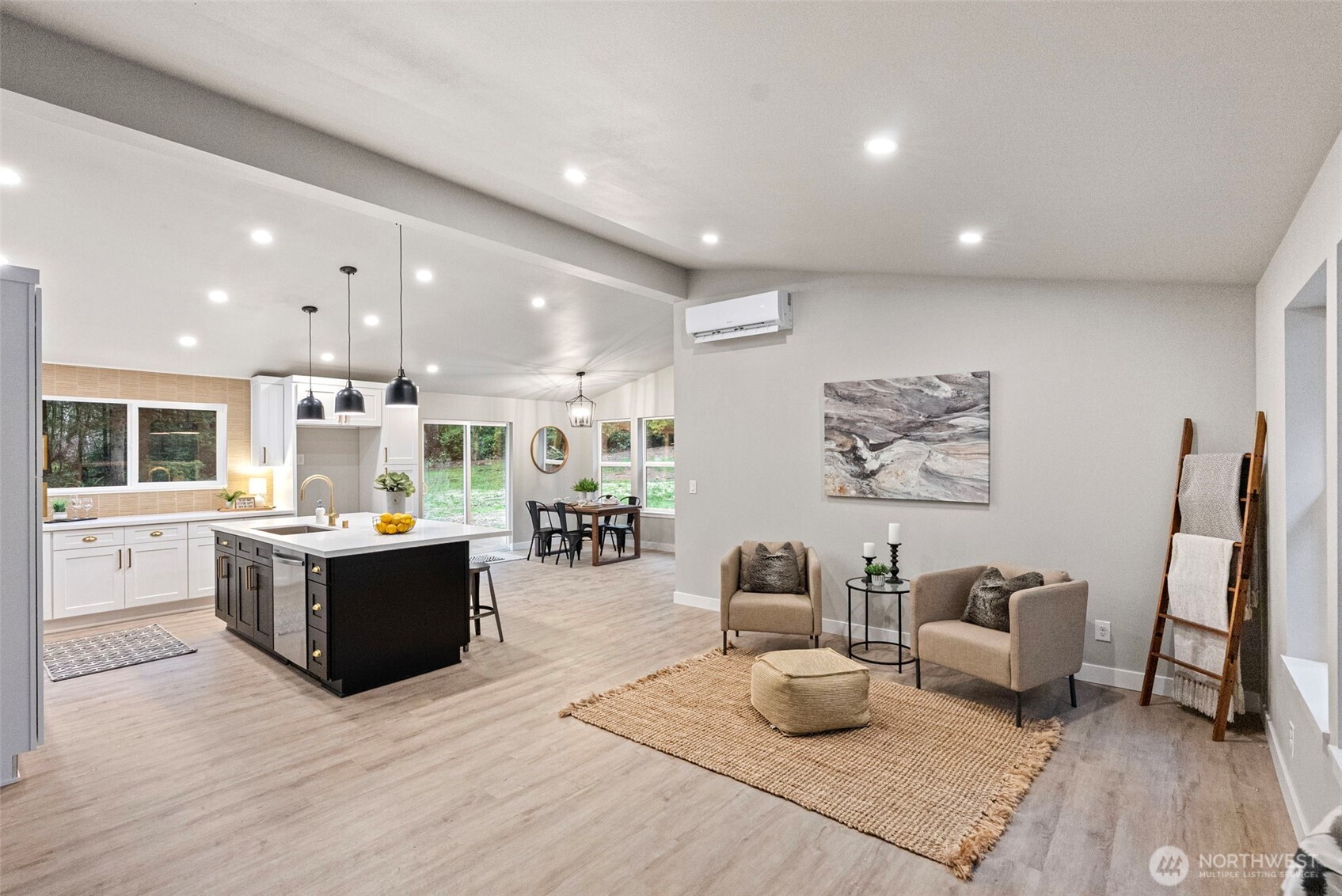 9921 148th Avenue NW