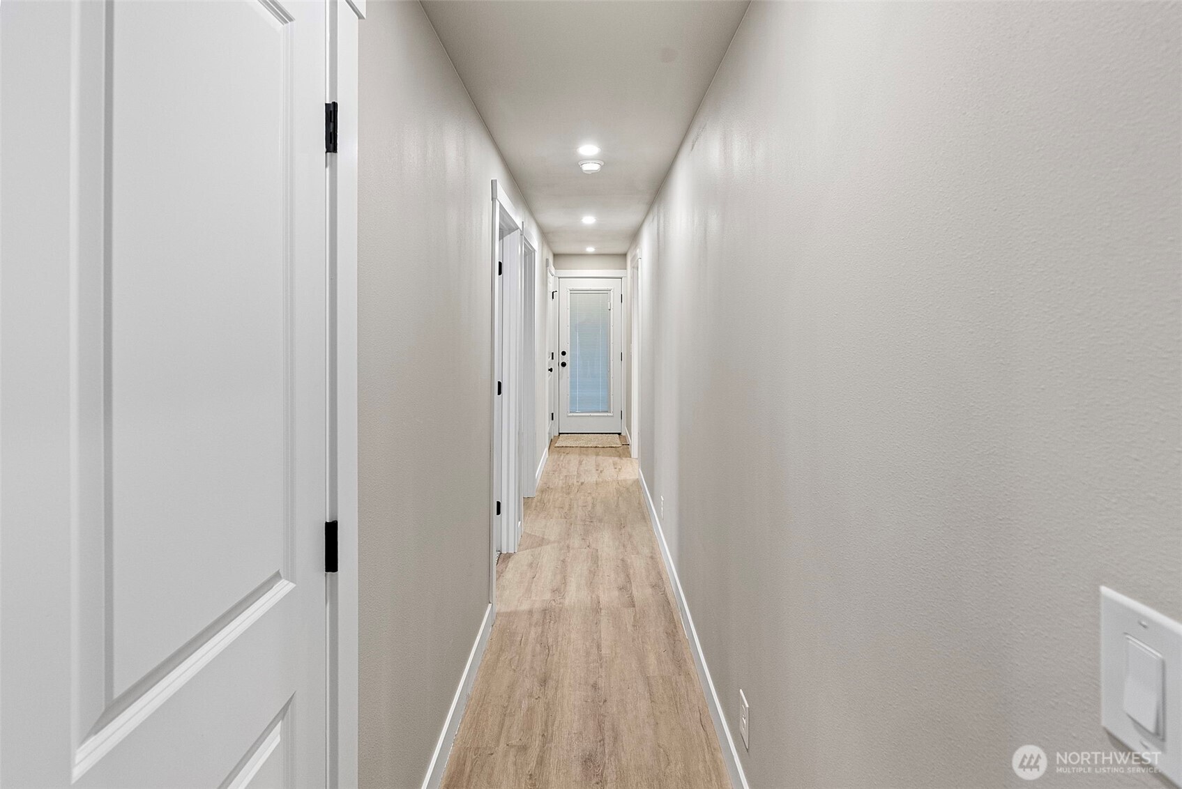 9921 148th Avenue NW