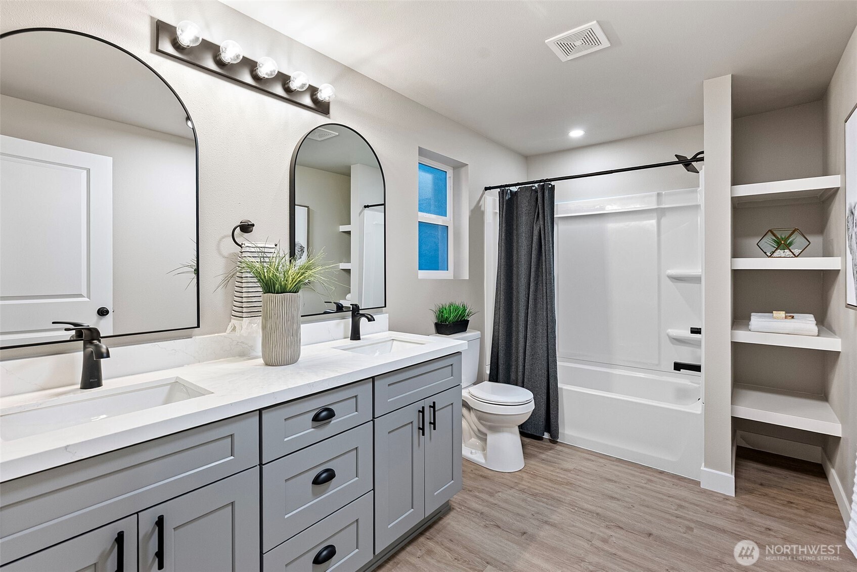 9921 148th Avenue NW