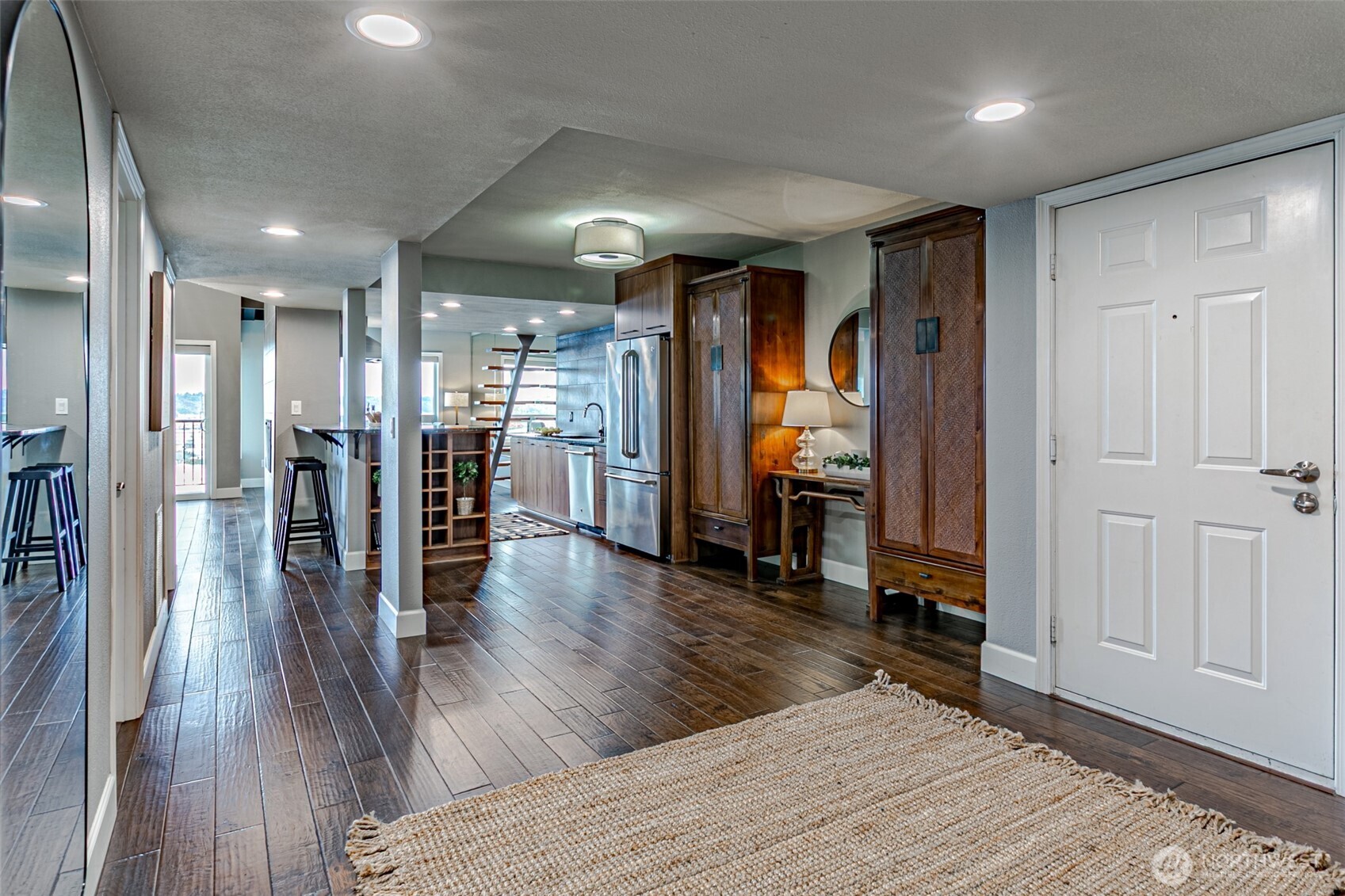 525 Broadway Unit: 408