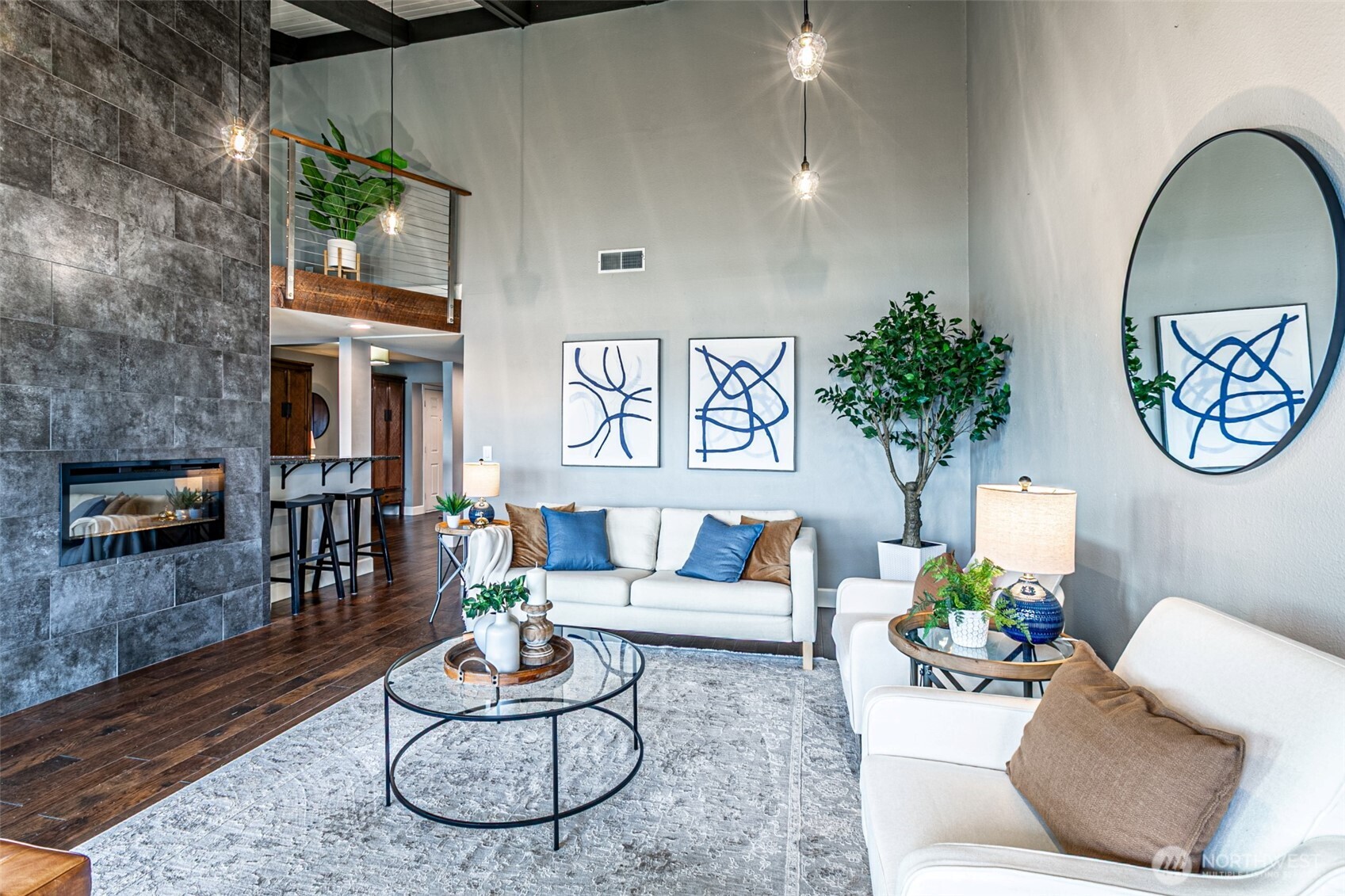 525 Broadway Unit: 408