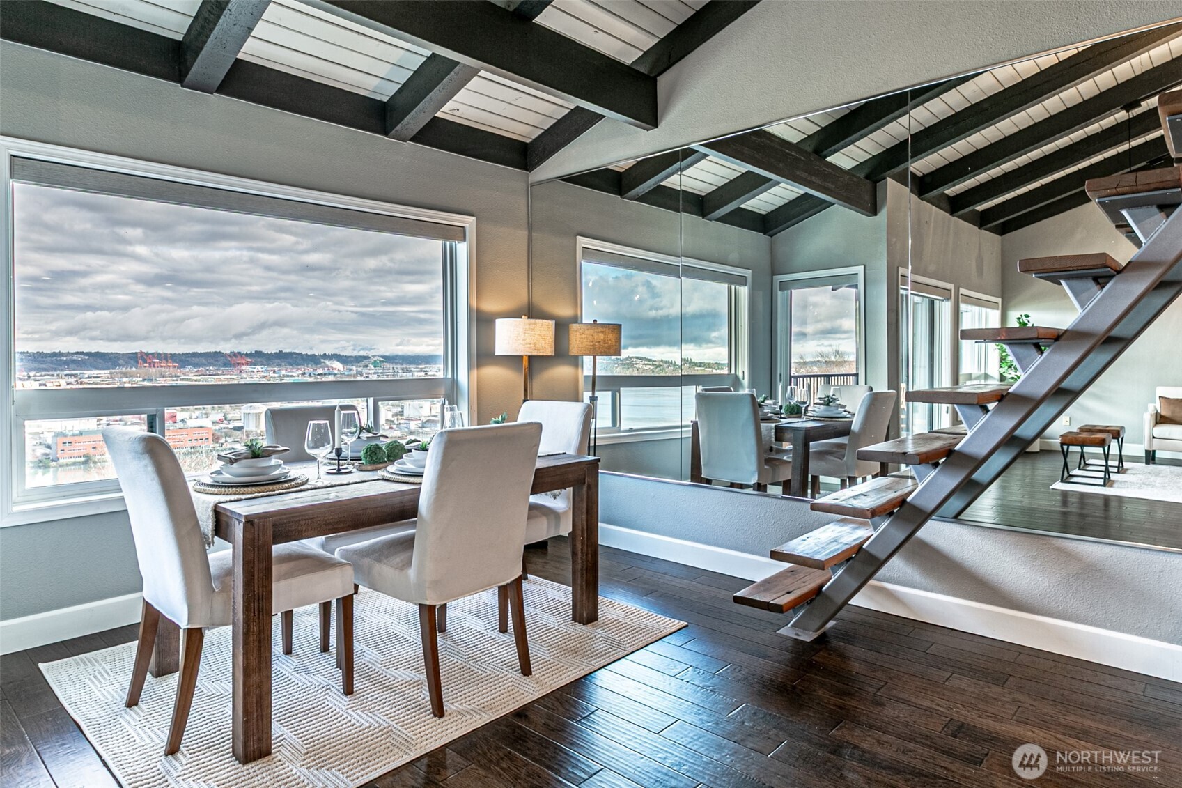 525 Broadway Unit: 408