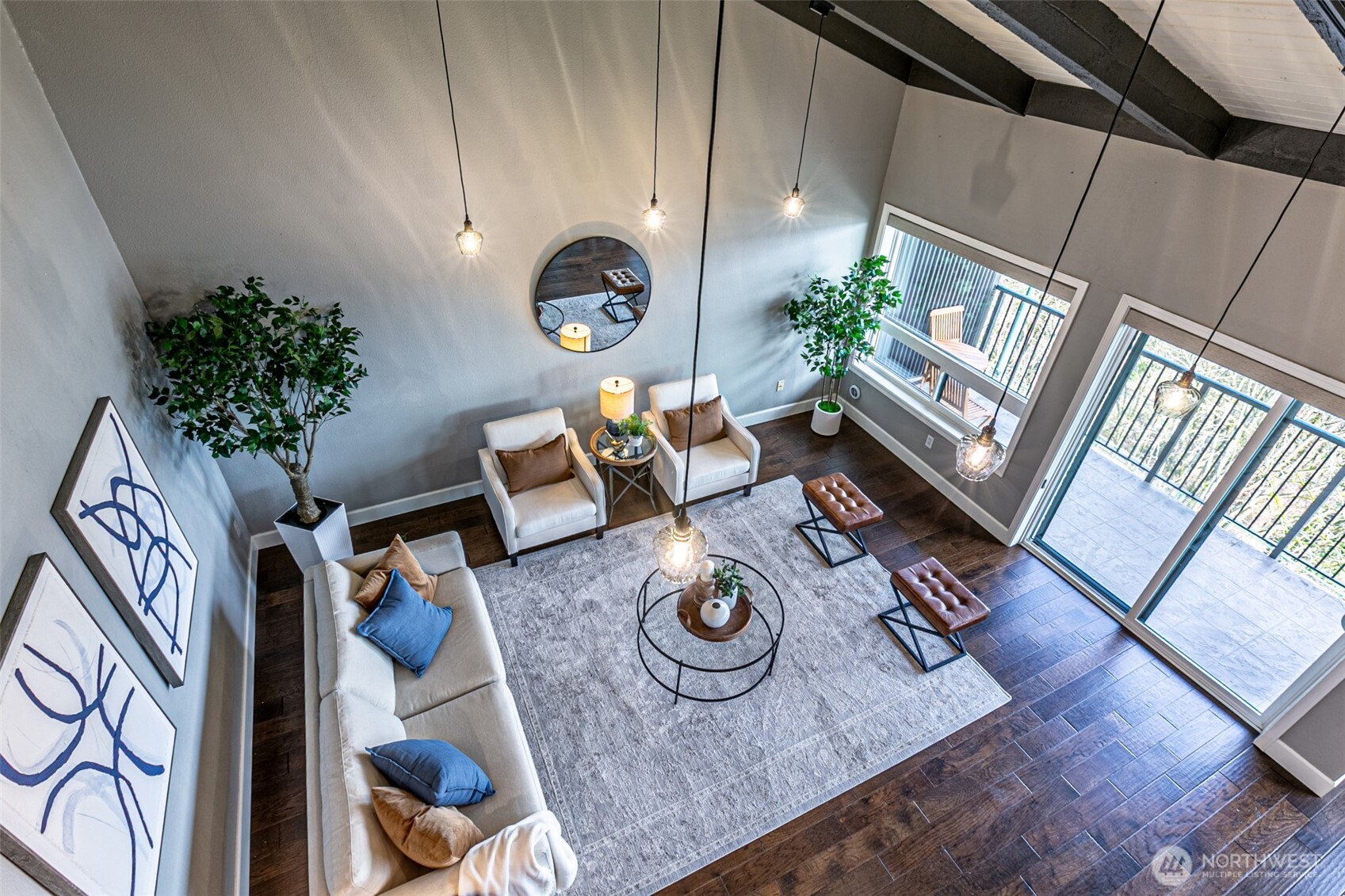 525 Broadway Unit: 408