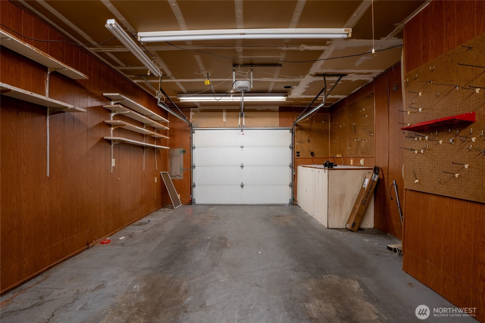 1113 1111 159th St Court E