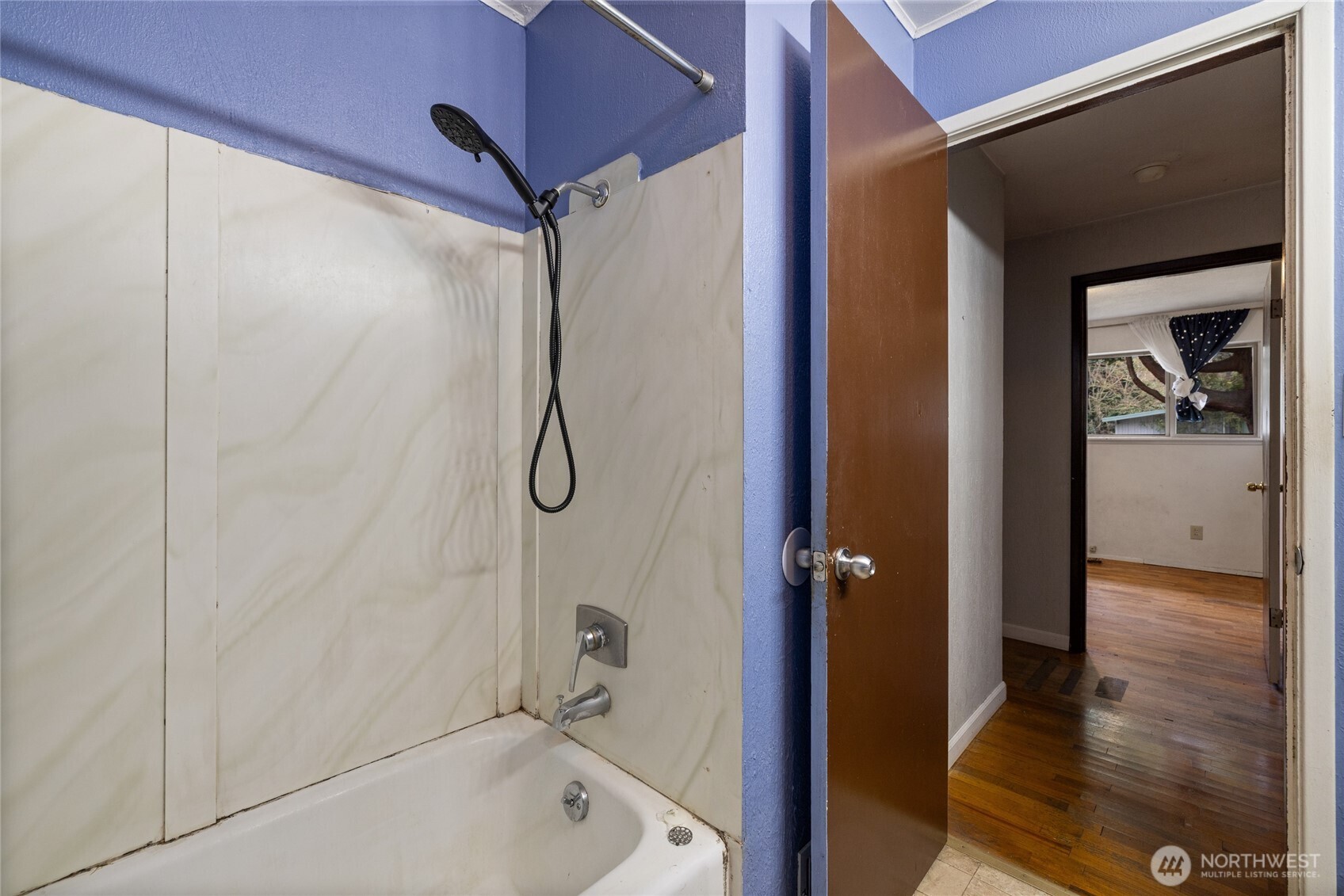 3116 Crystal Springs Road W