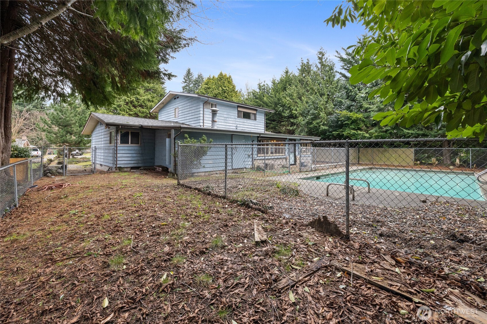 3116 Crystal Springs Road W