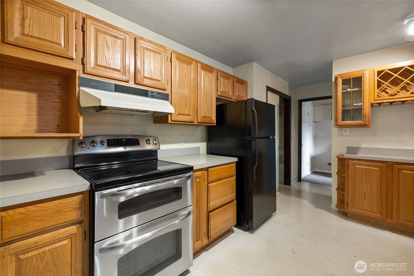 3116 Crystal Springs Road W