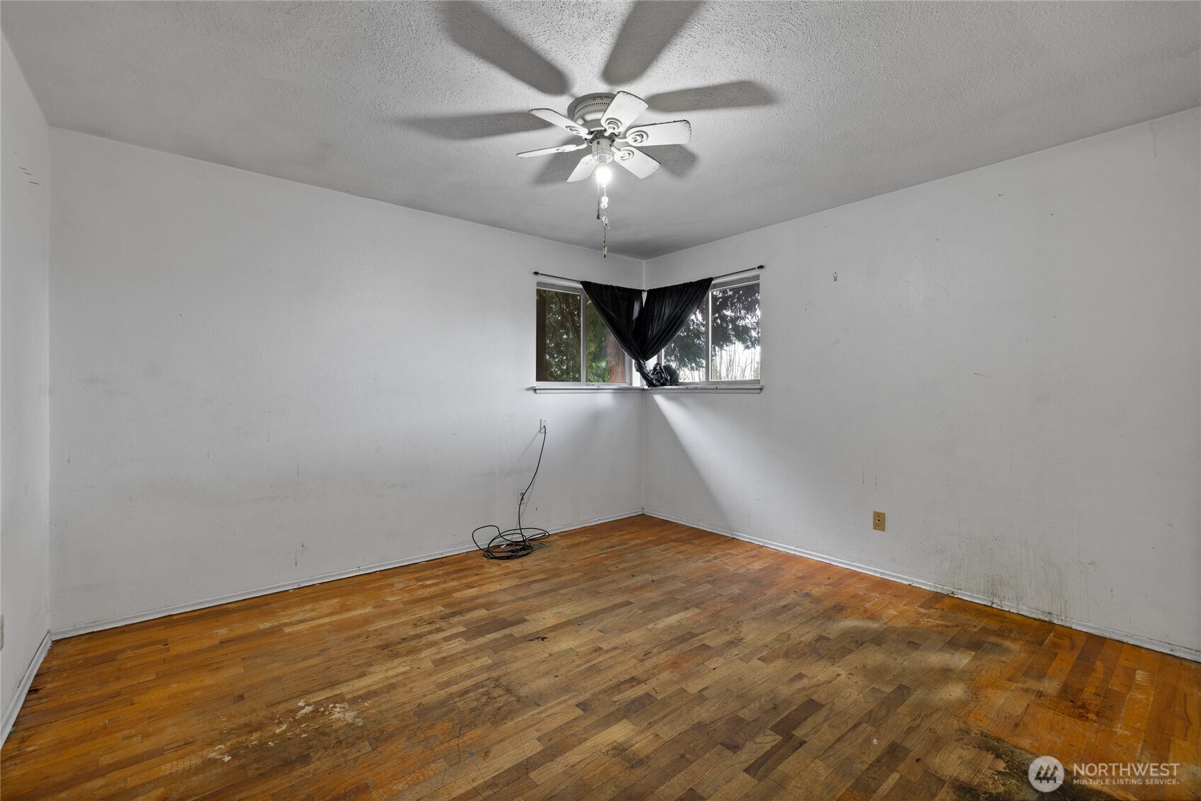 3116 Crystal Springs Road W