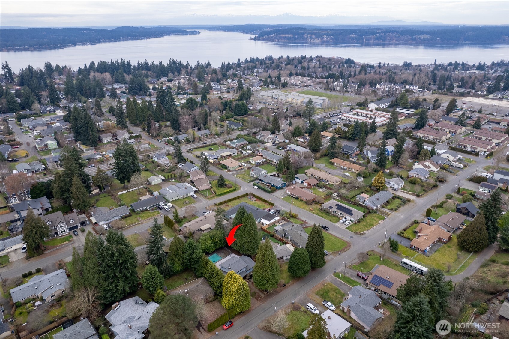 3116 Crystal Springs Road W