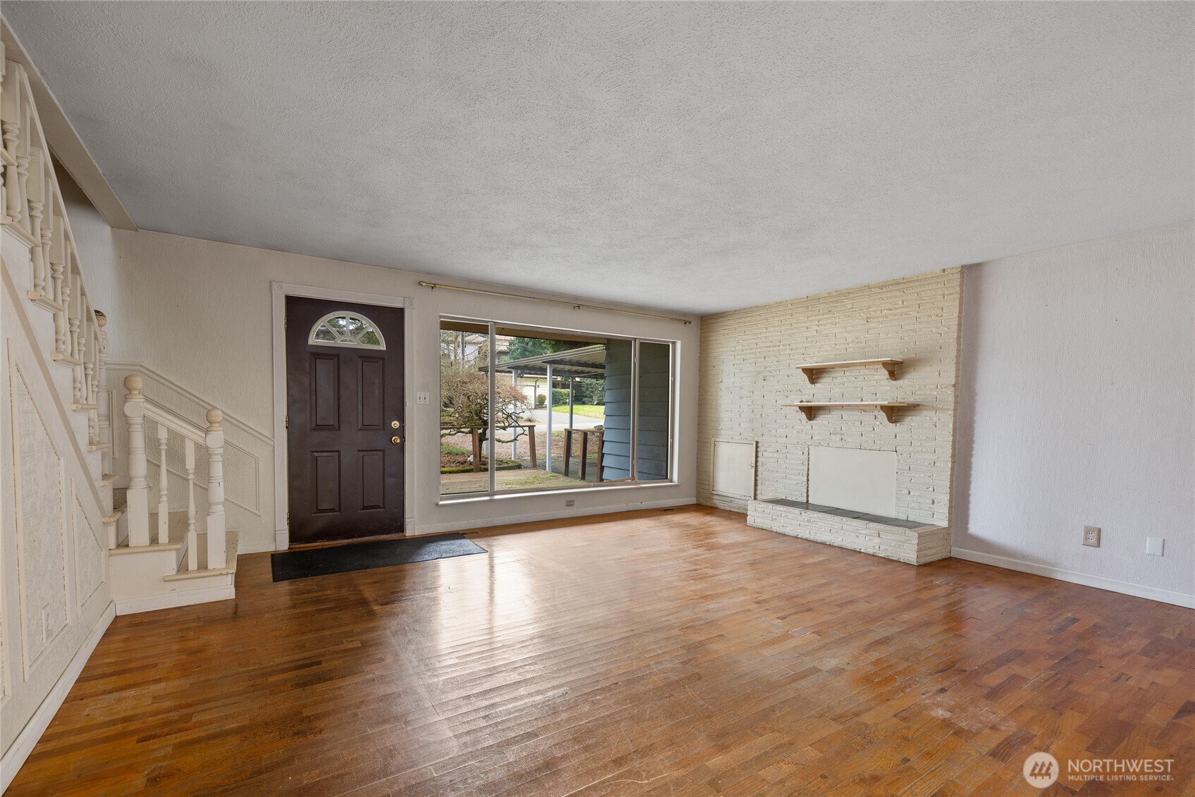 3116 Crystal Springs Road W