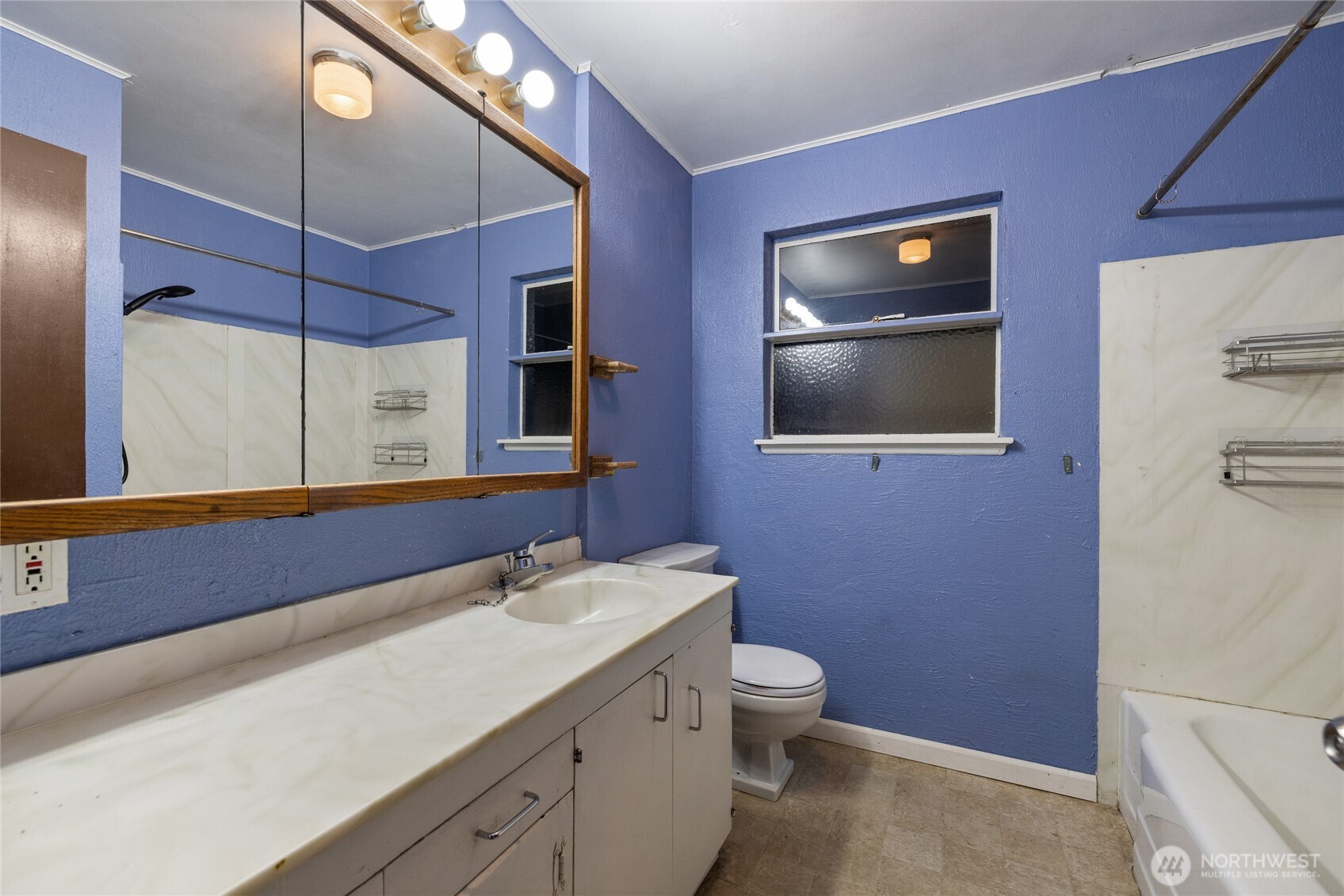 3116 Crystal Springs Road W