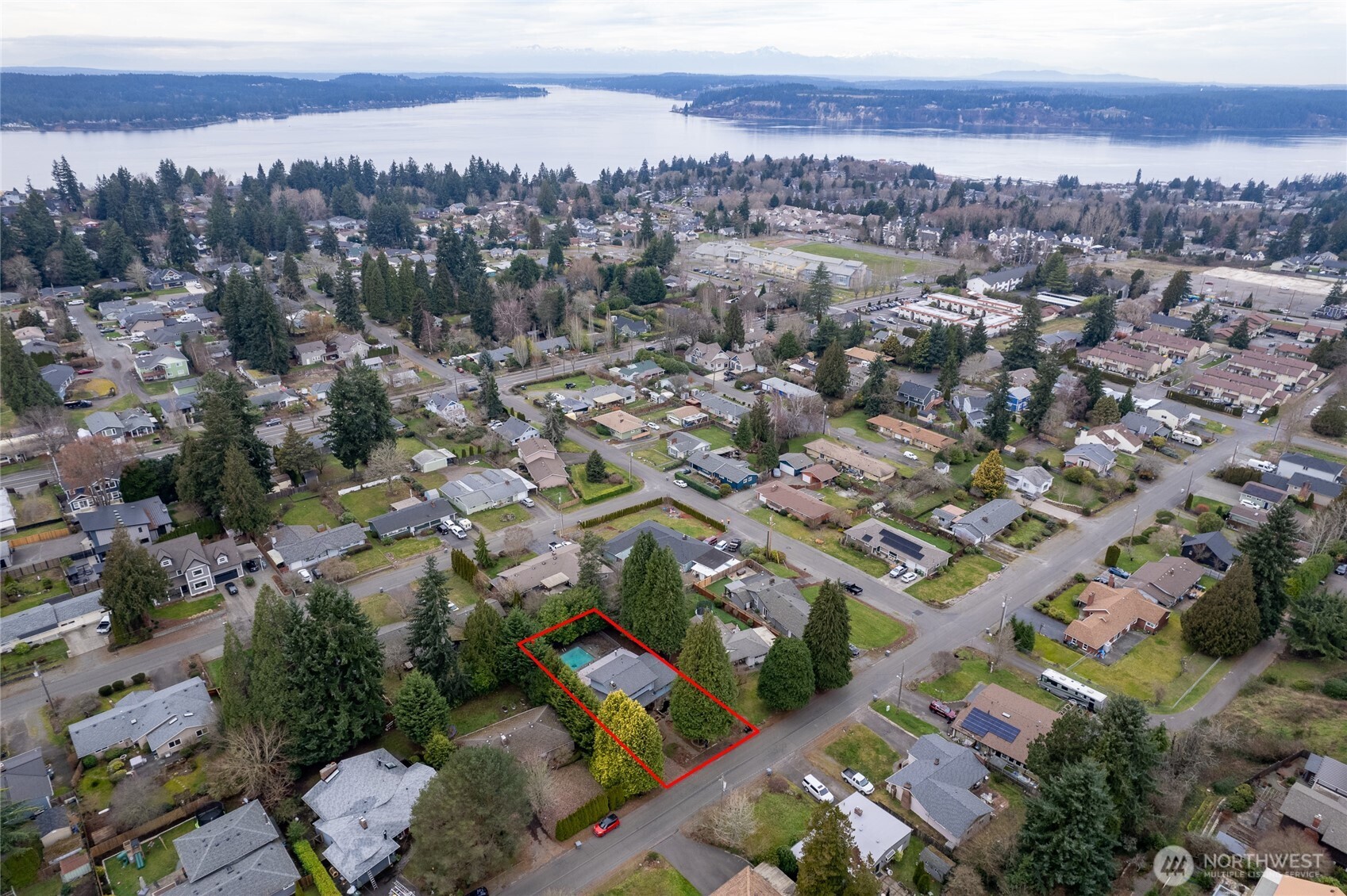 3116 Crystal Springs Road W