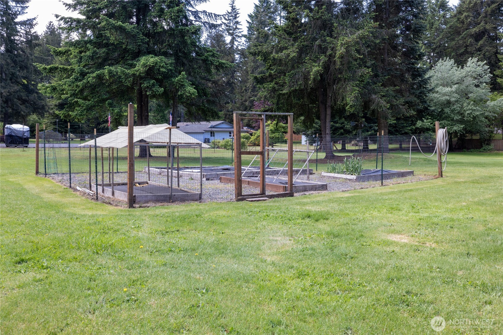 4705 Yorkshire Drive SE