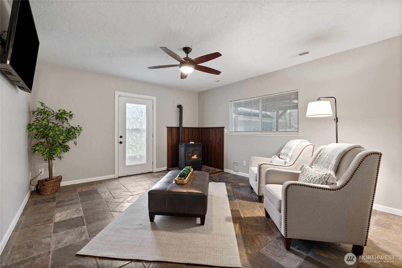 4705 Yorkshire Drive SE