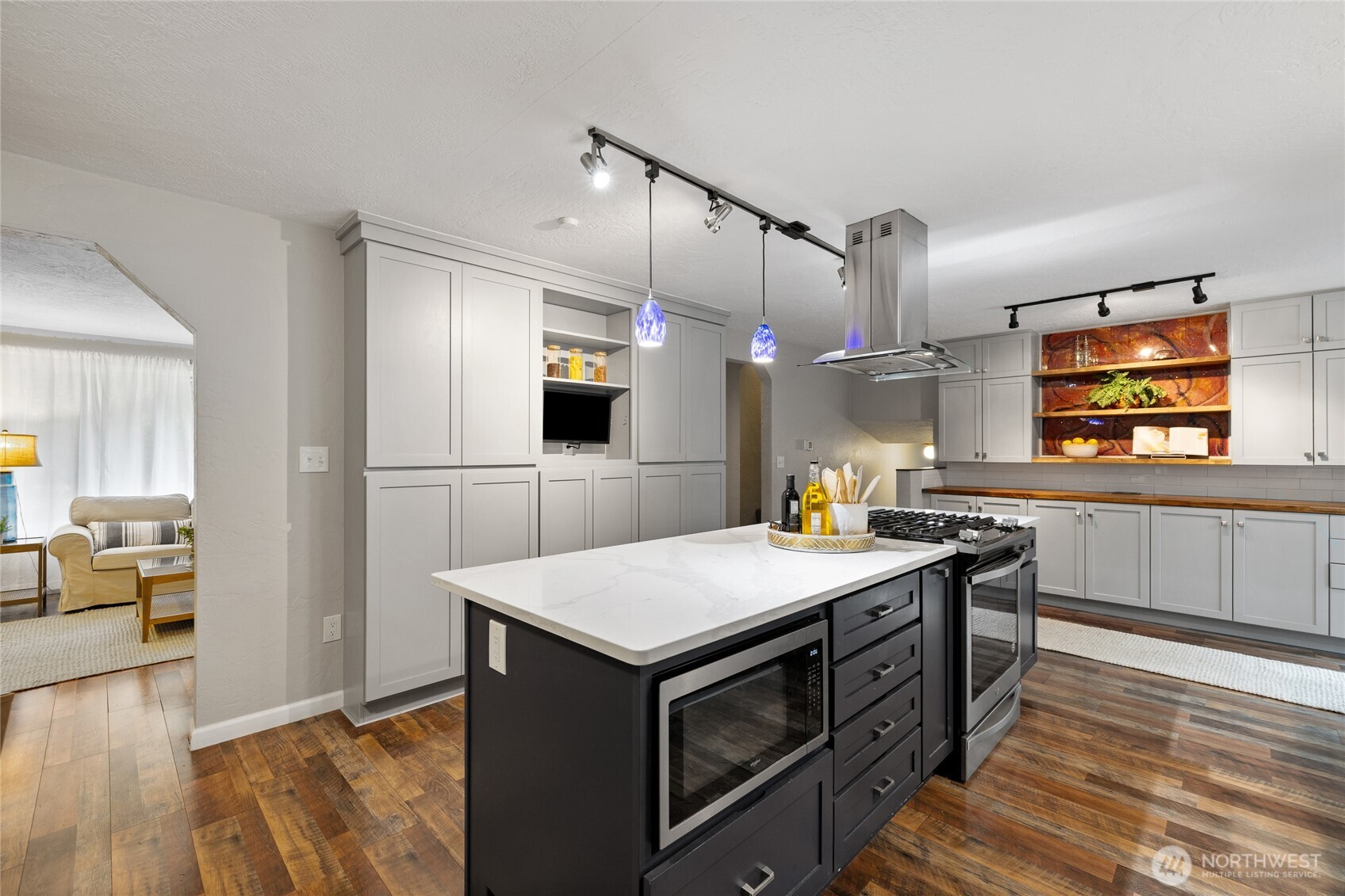 4705 Yorkshire Drive SE