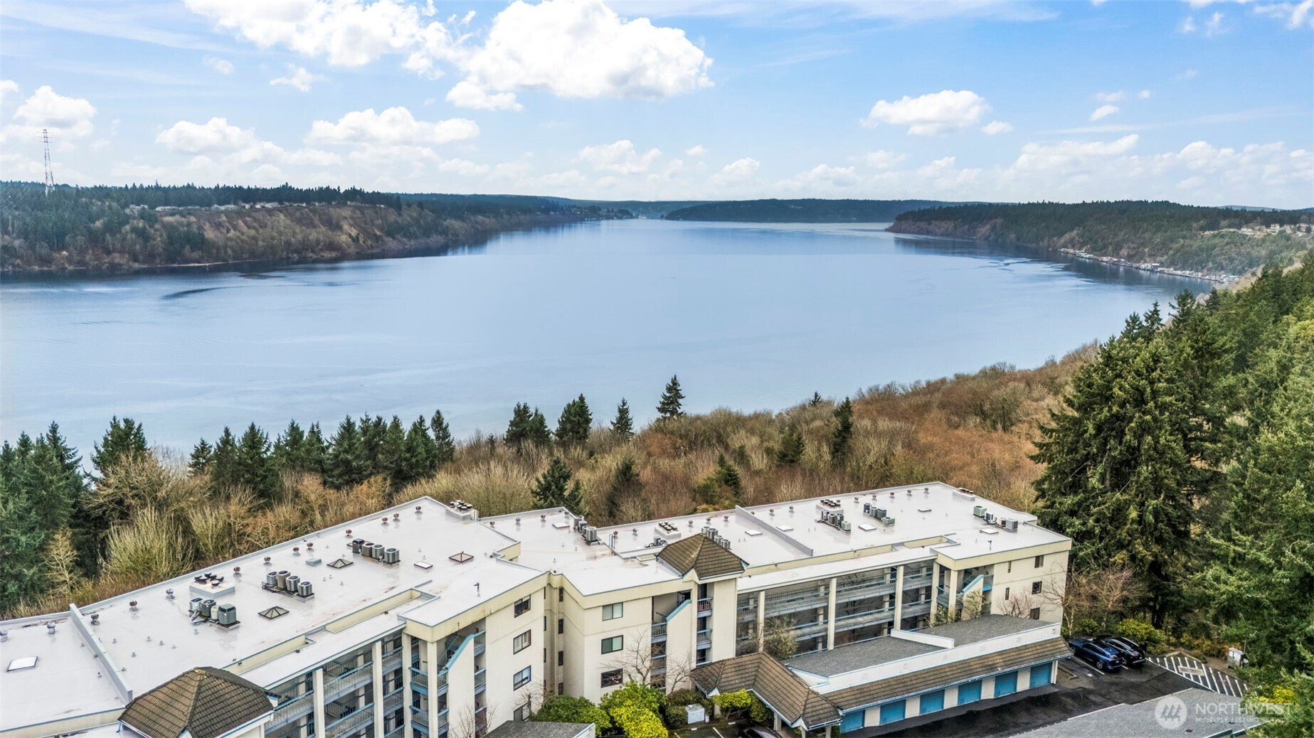 3016 N Narrows Drive Unit: 215