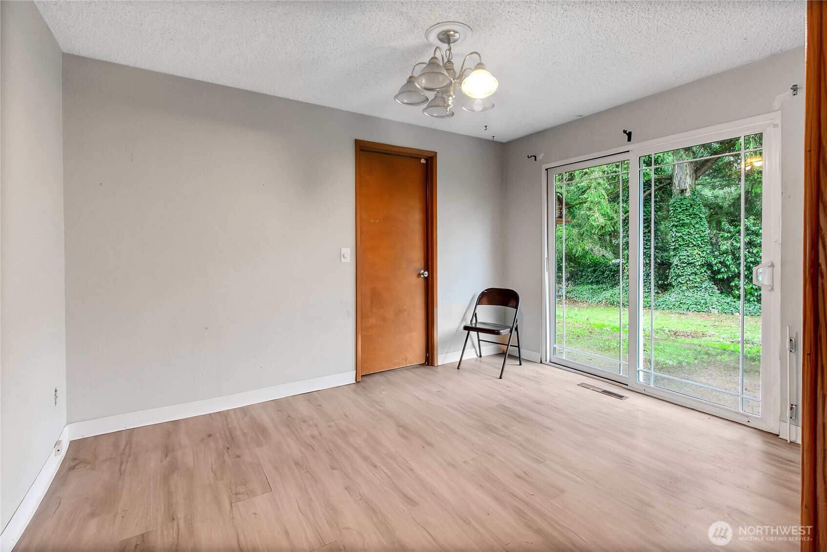 8214 Woodbourne Drive SW