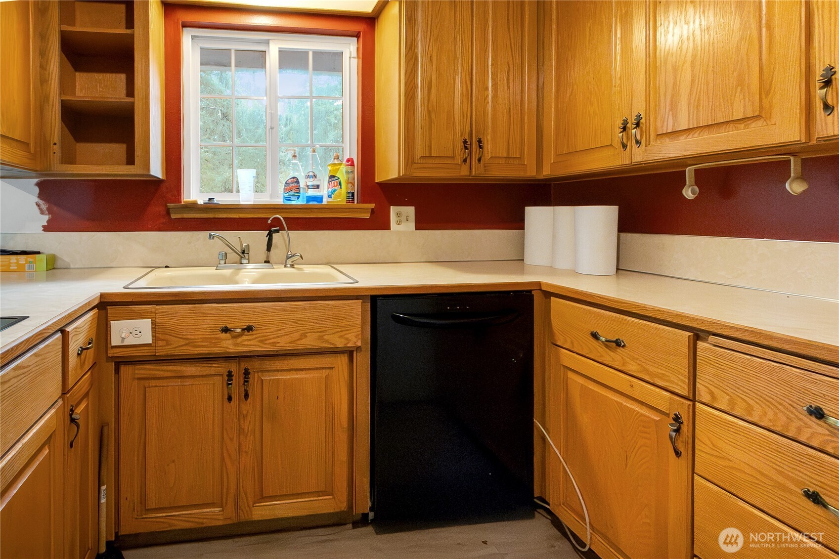 8214 Woodbourne Drive SW