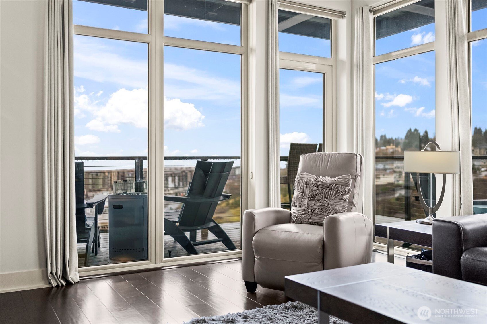 5204 N Bennett Street Unit: 411