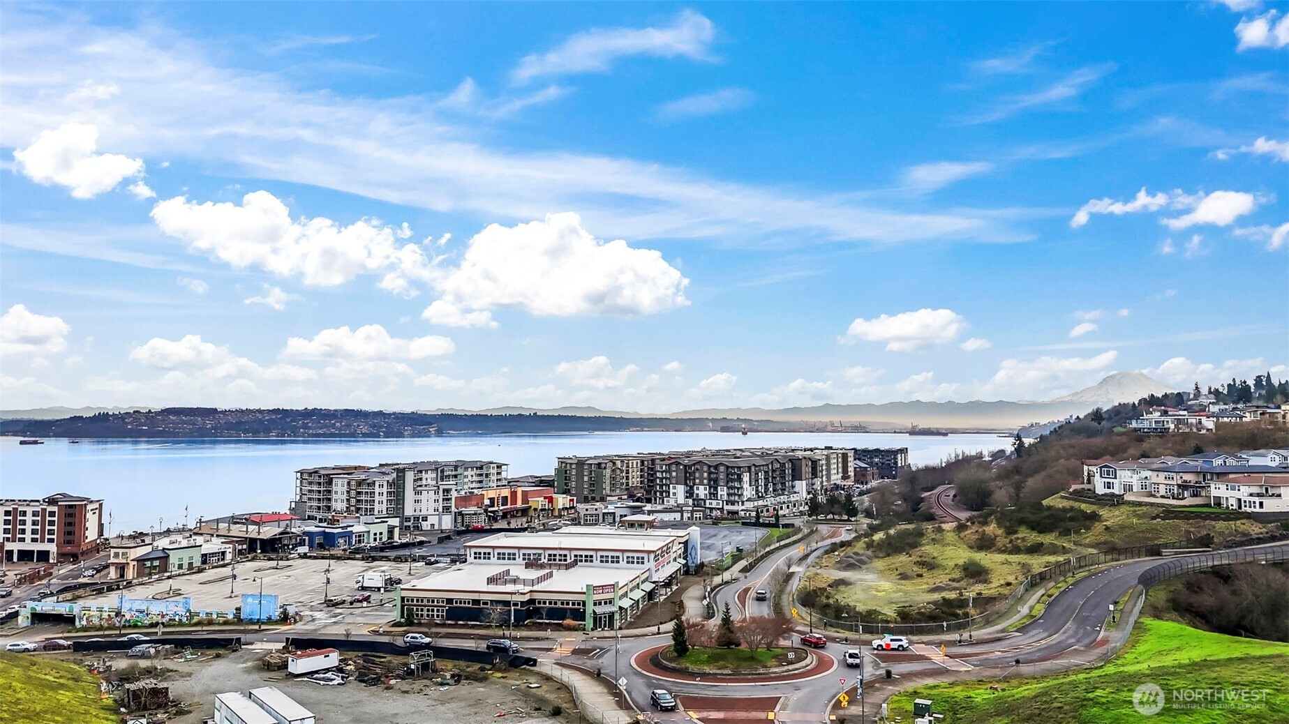 5204 N Bennett Street Unit: 411