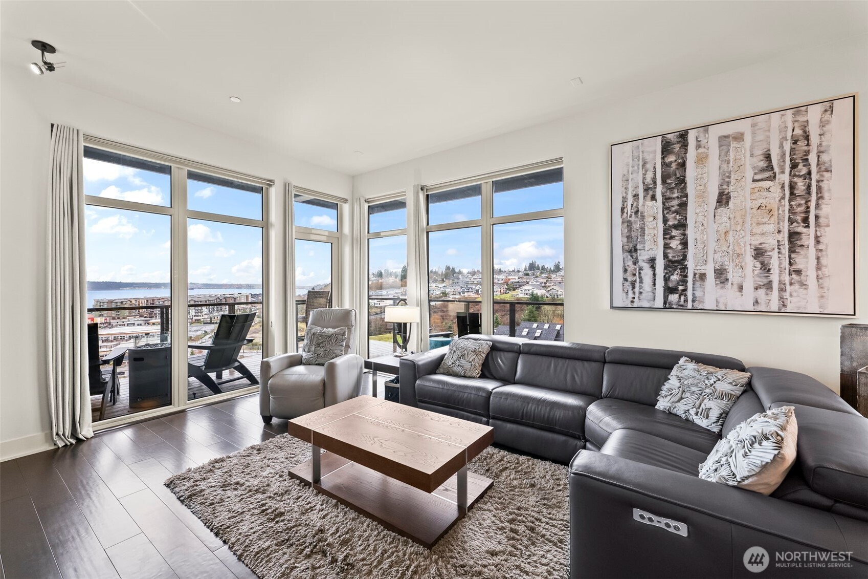 5204 N Bennett Street Unit: 411