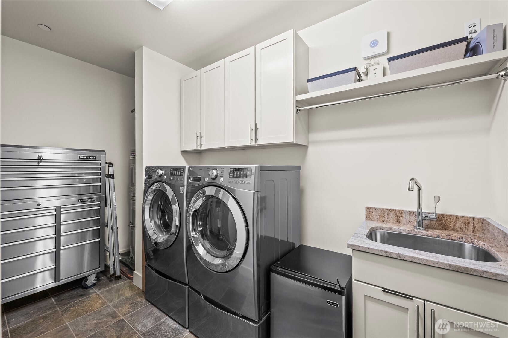 5204 N Bennett Street Unit: 411