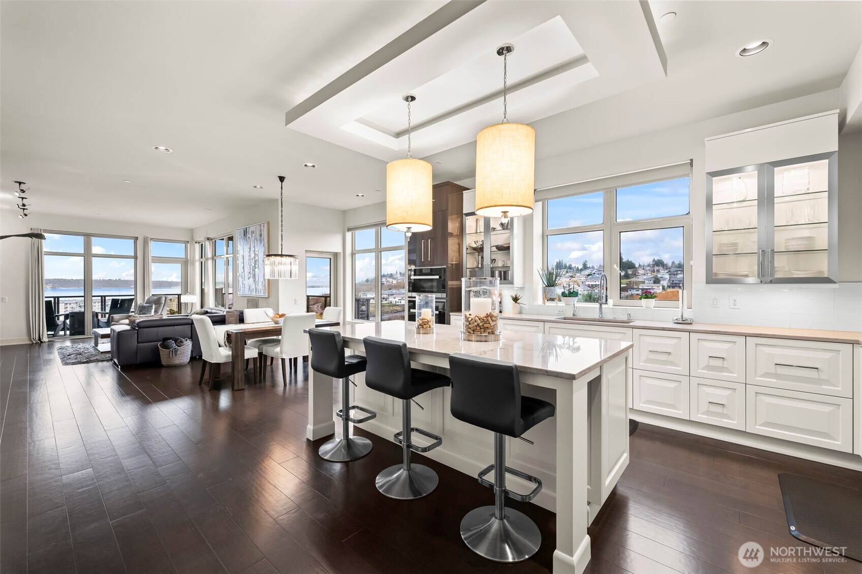 5204 N Bennett Street Unit: 411