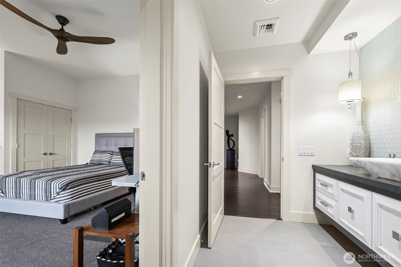 5204 N Bennett Street Unit: 411