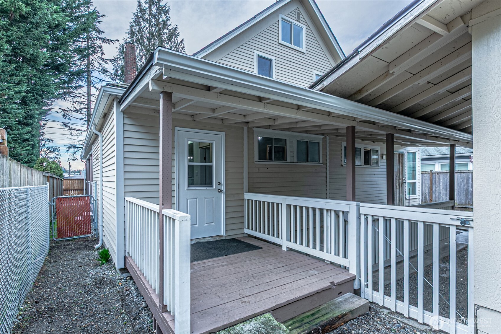 6225 S Puget Sound Avenue