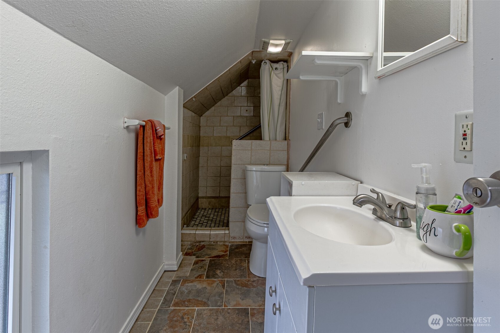 6225 S Puget Sound Avenue