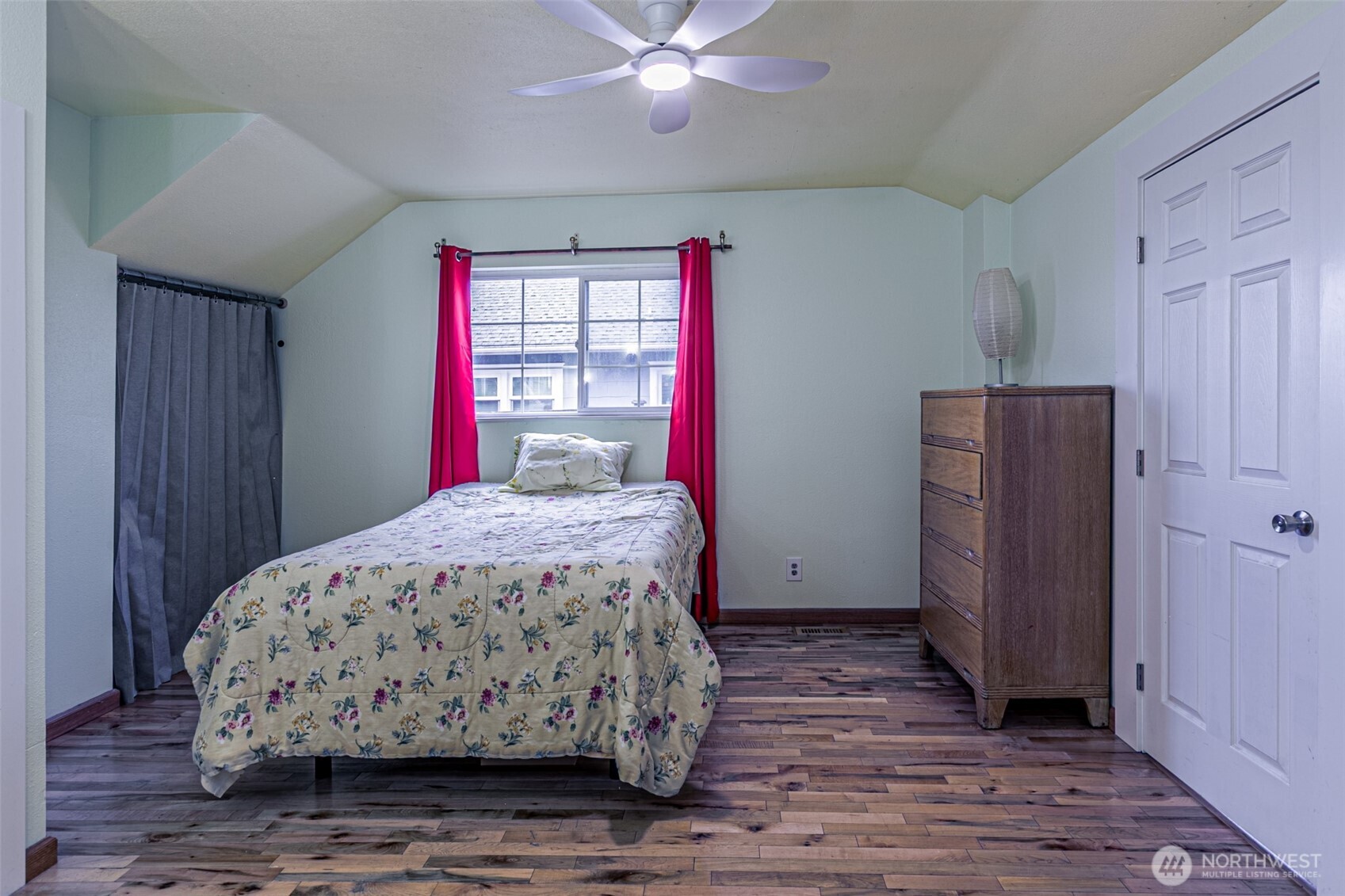 6225 S Puget Sound Avenue