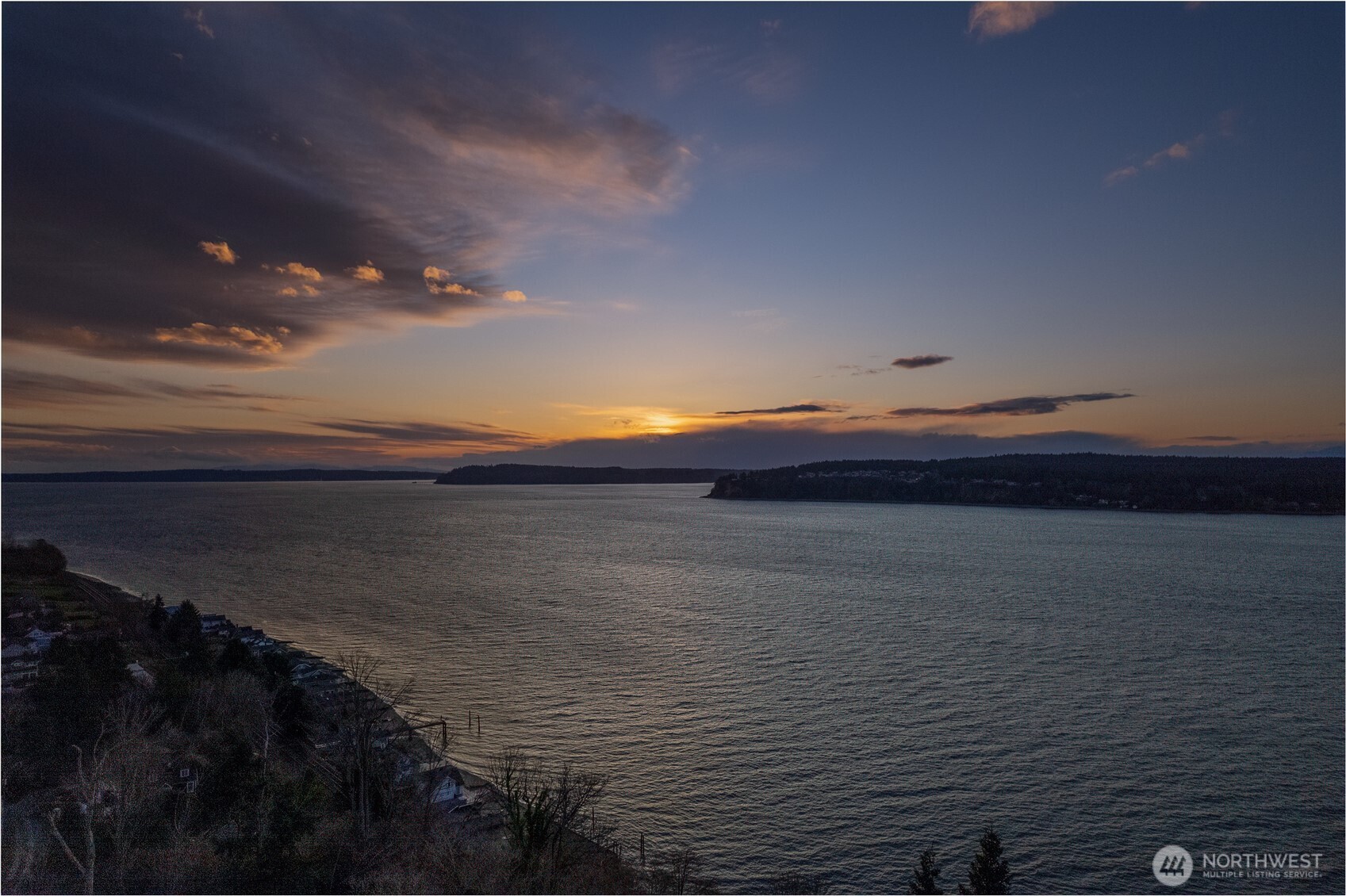 4042 Soundview Drive W