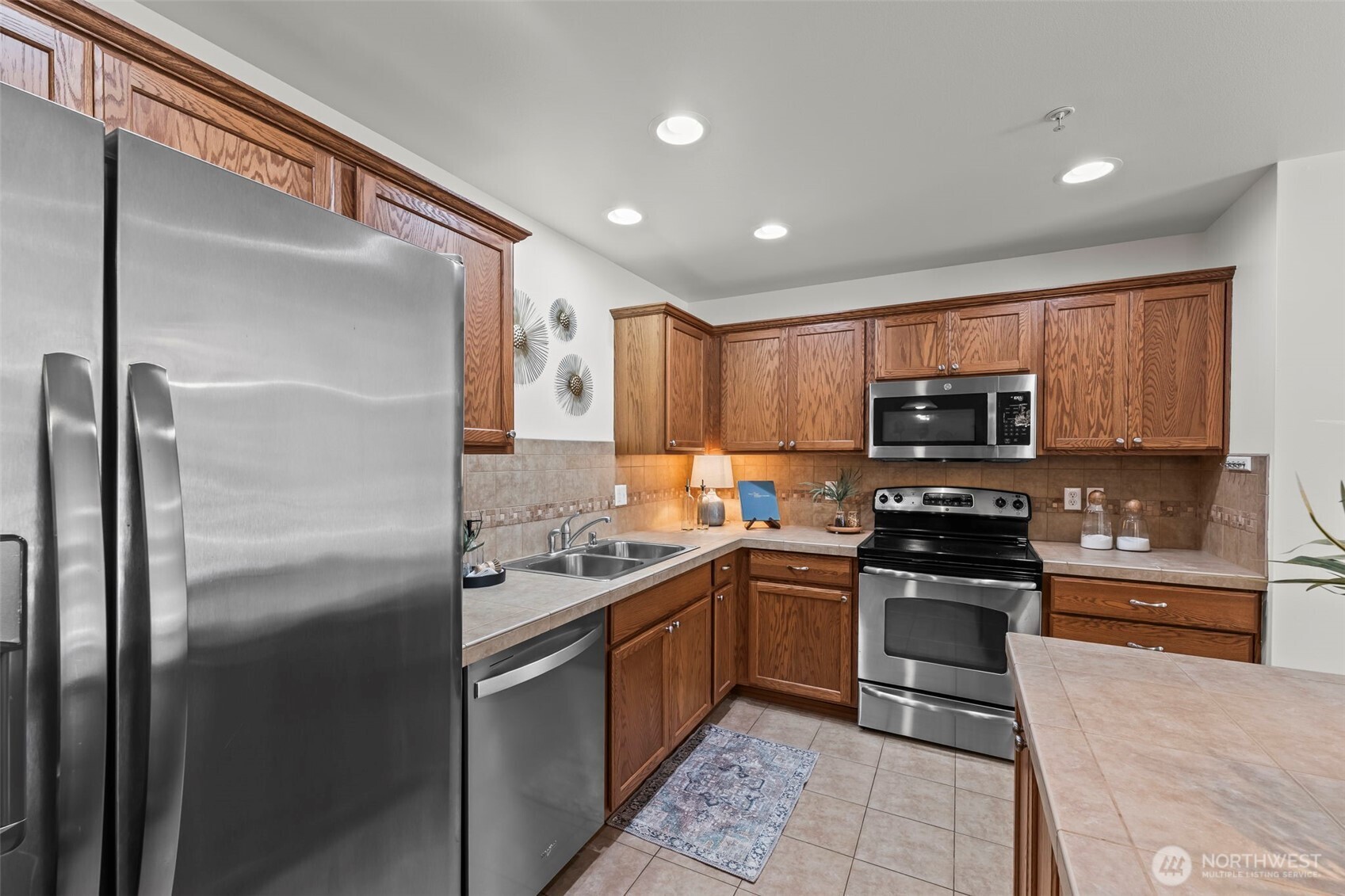 1411 Evergreen Park Drive SW Unit: 201