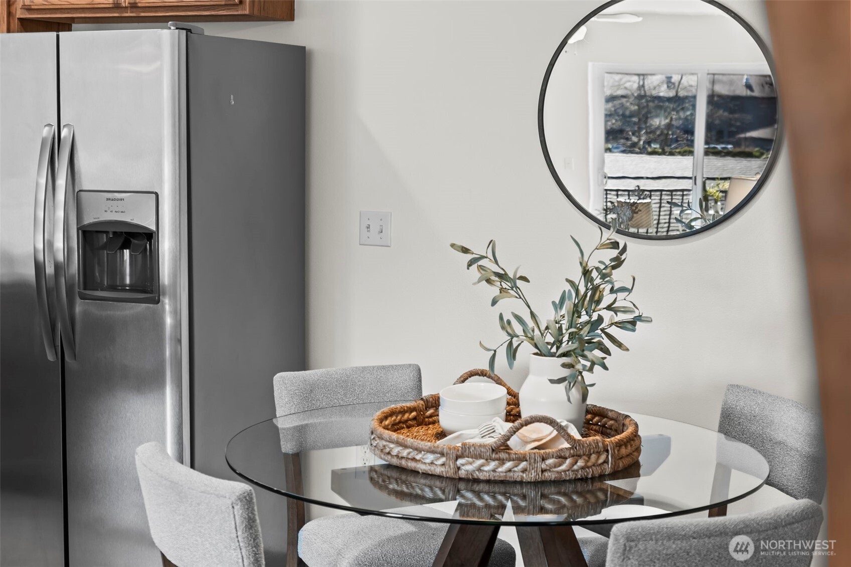 1411 Evergreen Park Drive SW Unit: 201