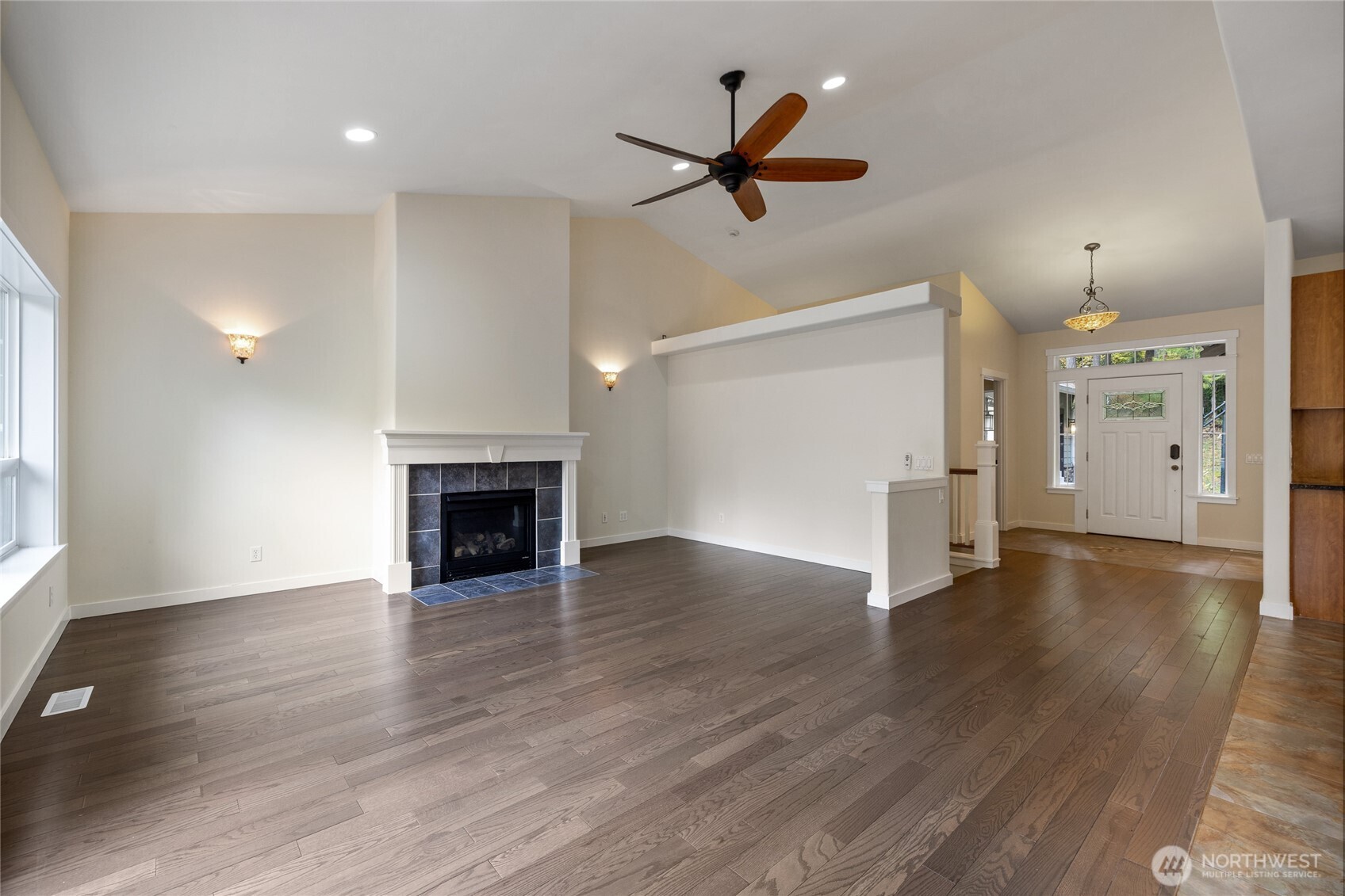 12106 109th Street NW