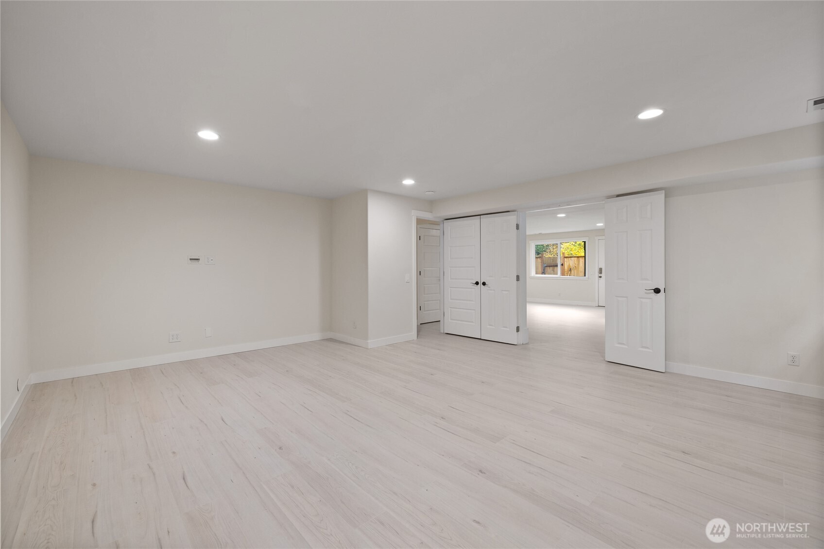 12106 109th Street NW