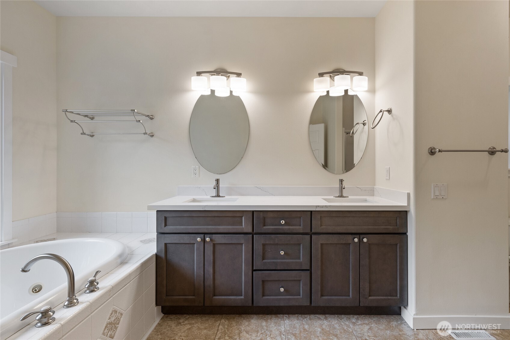 12106 109th Street NW