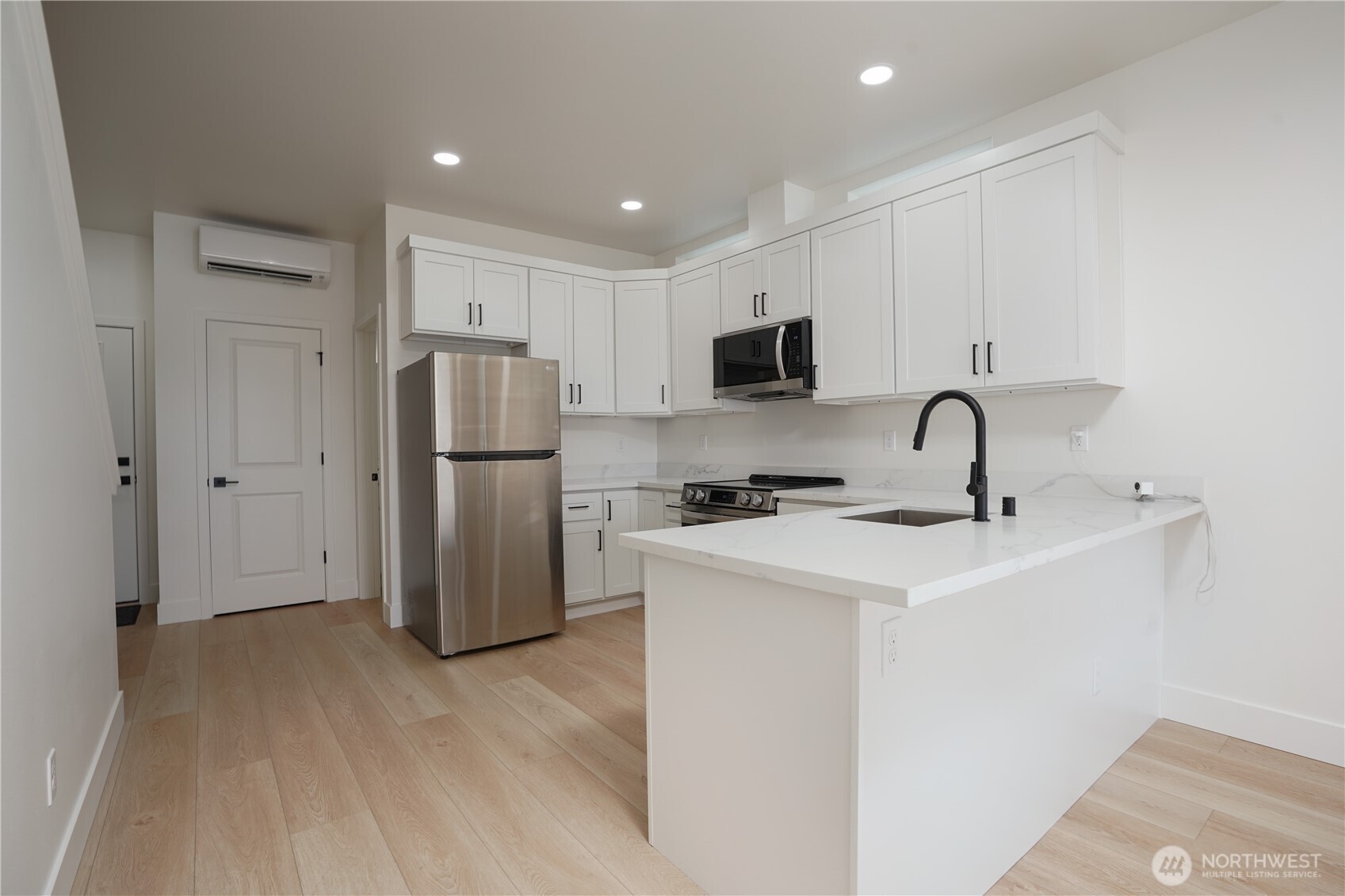 1131 Fawcett Avenue Unit: A-D