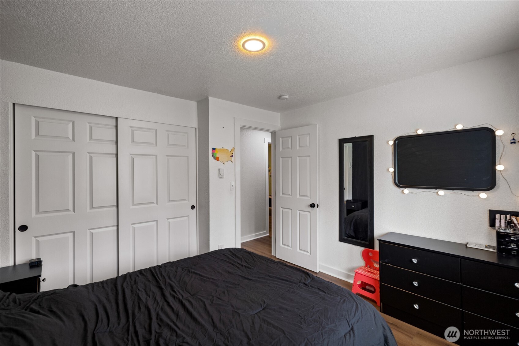 2526 Olympic Boulevard