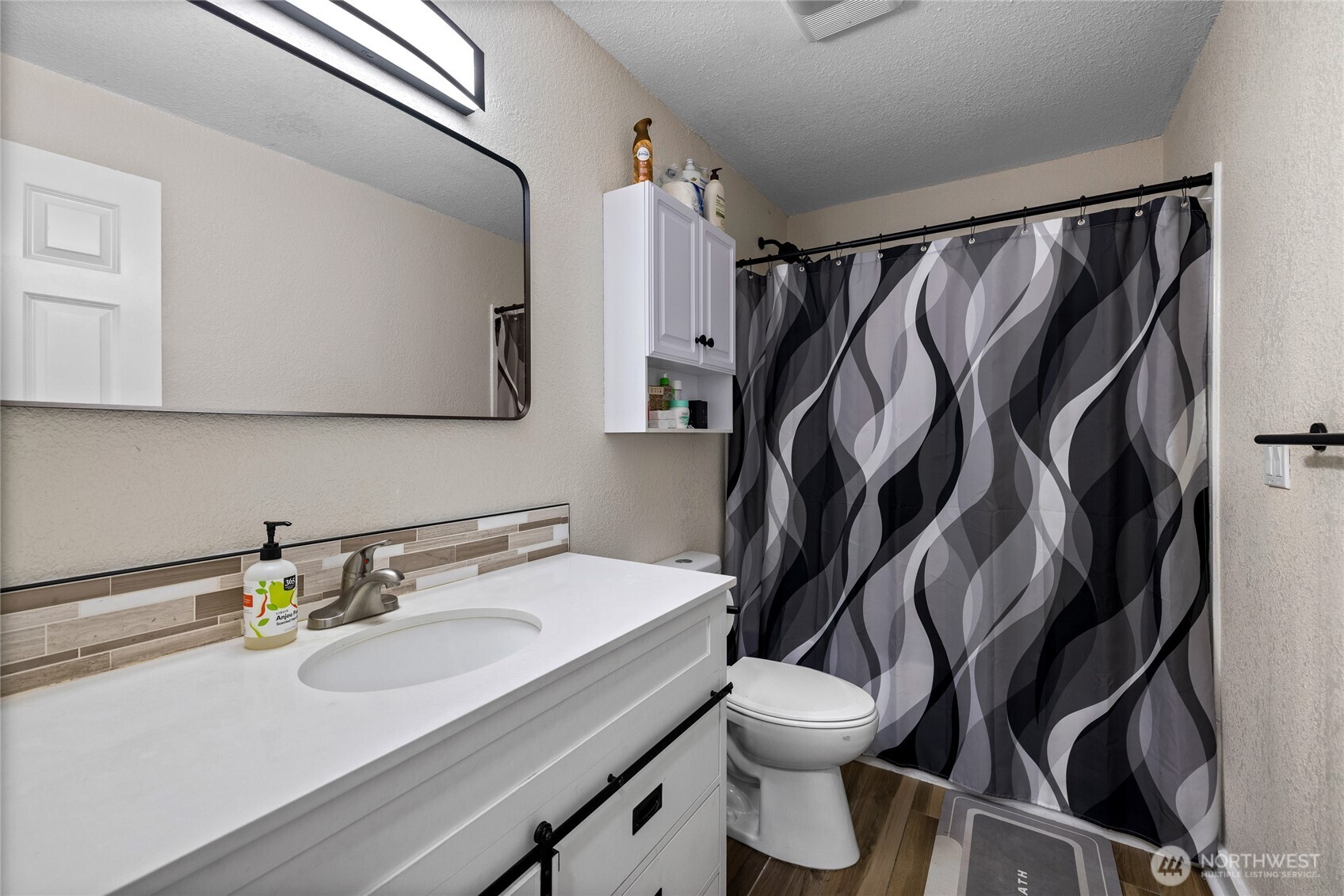 2526 Olympic Boulevard